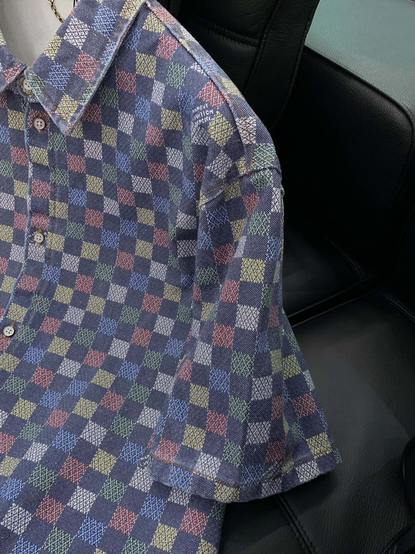 ，LouisVuitton 路易威登，2025春季最新款，专柜同步有售，原单狠货，时尚休闲短袖外套，上身