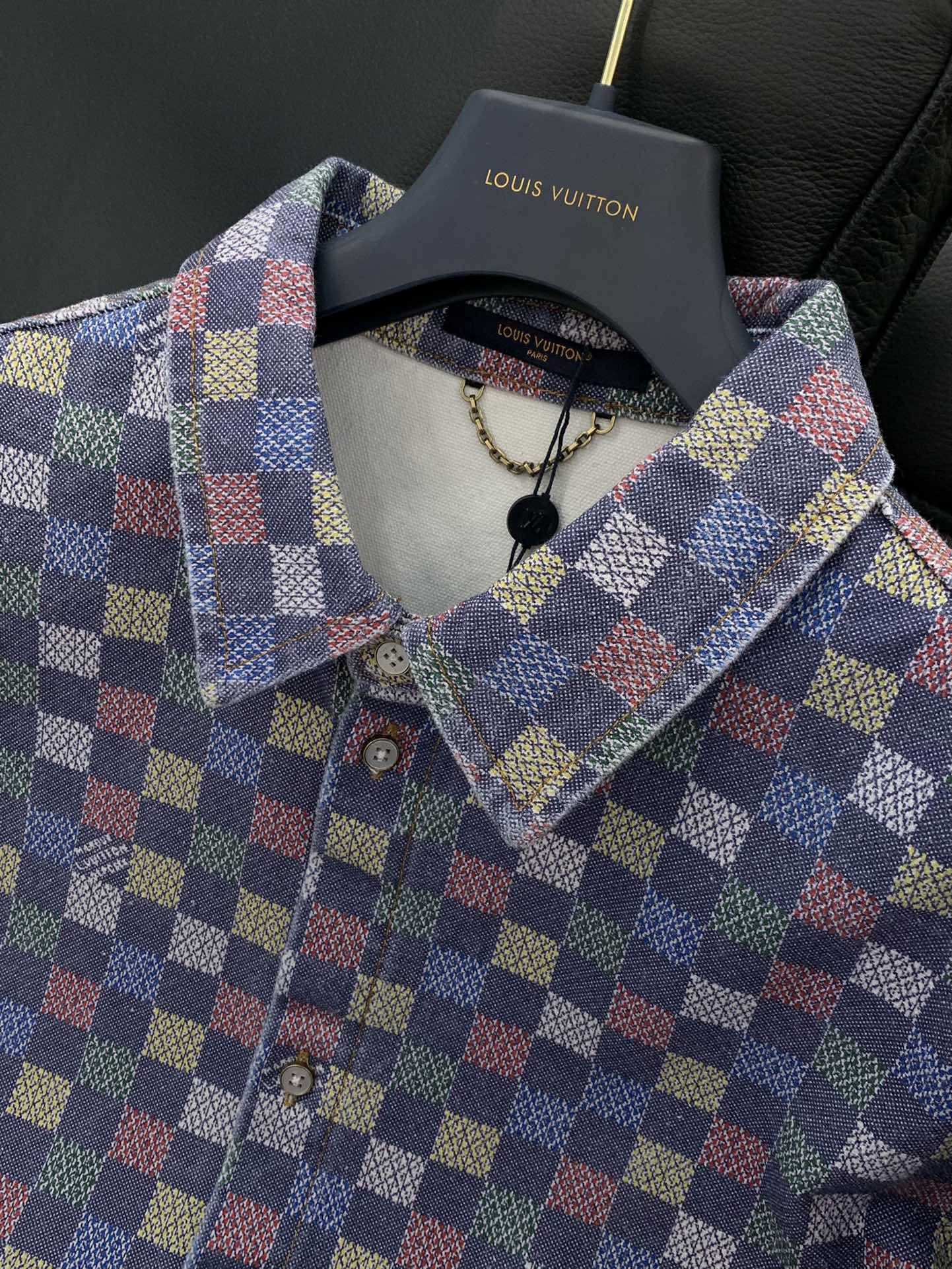 ，LouisVuitton 路易威登，2025春季最新款，专柜同步有售，原单狠货，时尚休闲短袖外套，上身