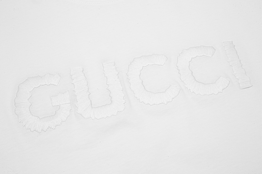 古驰/Gucci 夏季新品 立体字母刺绣圆领短袖T恤