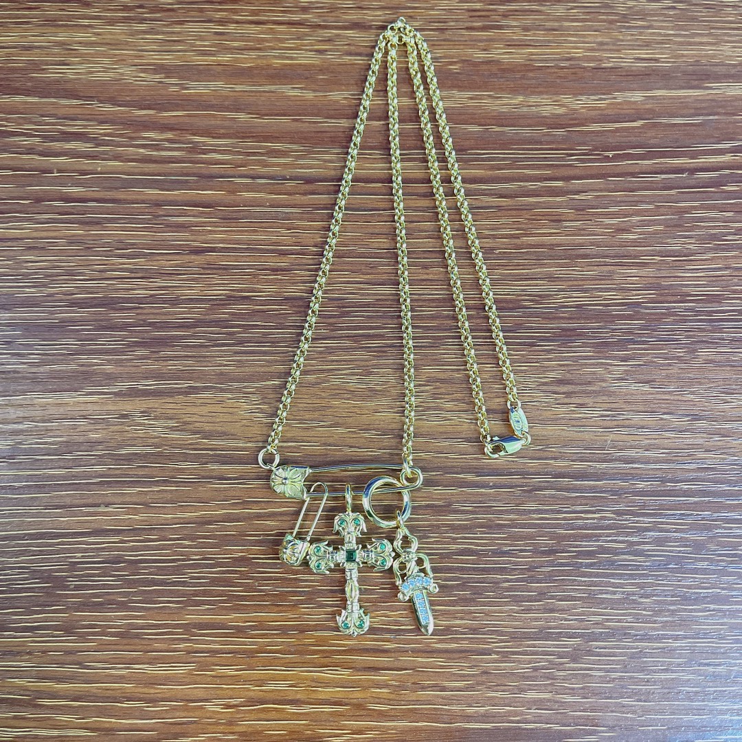 NO:105162,Croheart golden brooch necklace, jewelry boutique, chrome hearts, necklace, brooch, breastpin, gold19860909克罗心黄金色胸针项链,饰品精品,chrome hearts,necklace,brooch，breastpin,gold,Jewelry