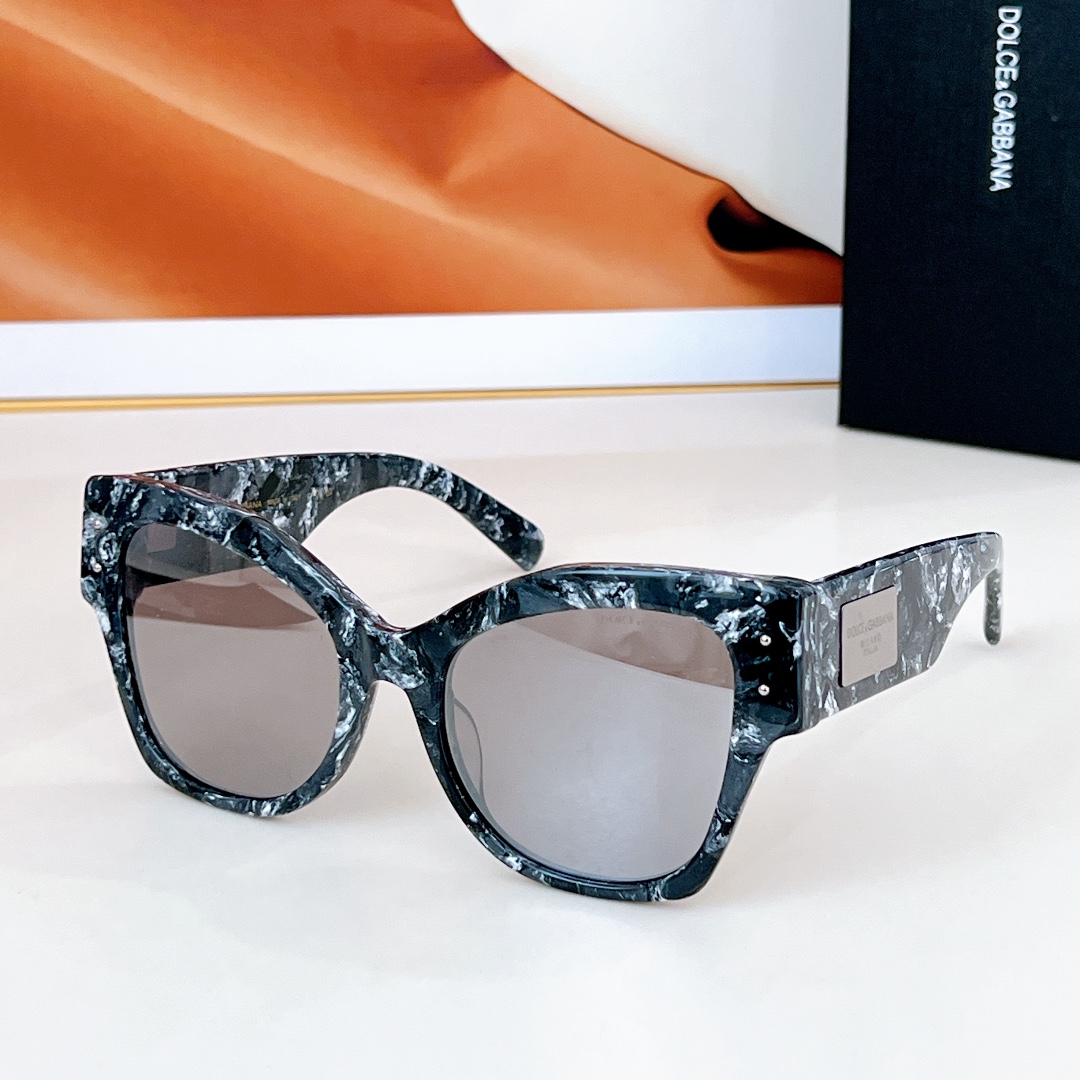  DOLCE & GABBAN*
MODEL：DG4478
SIZE：52-20-140
🔝🔝

