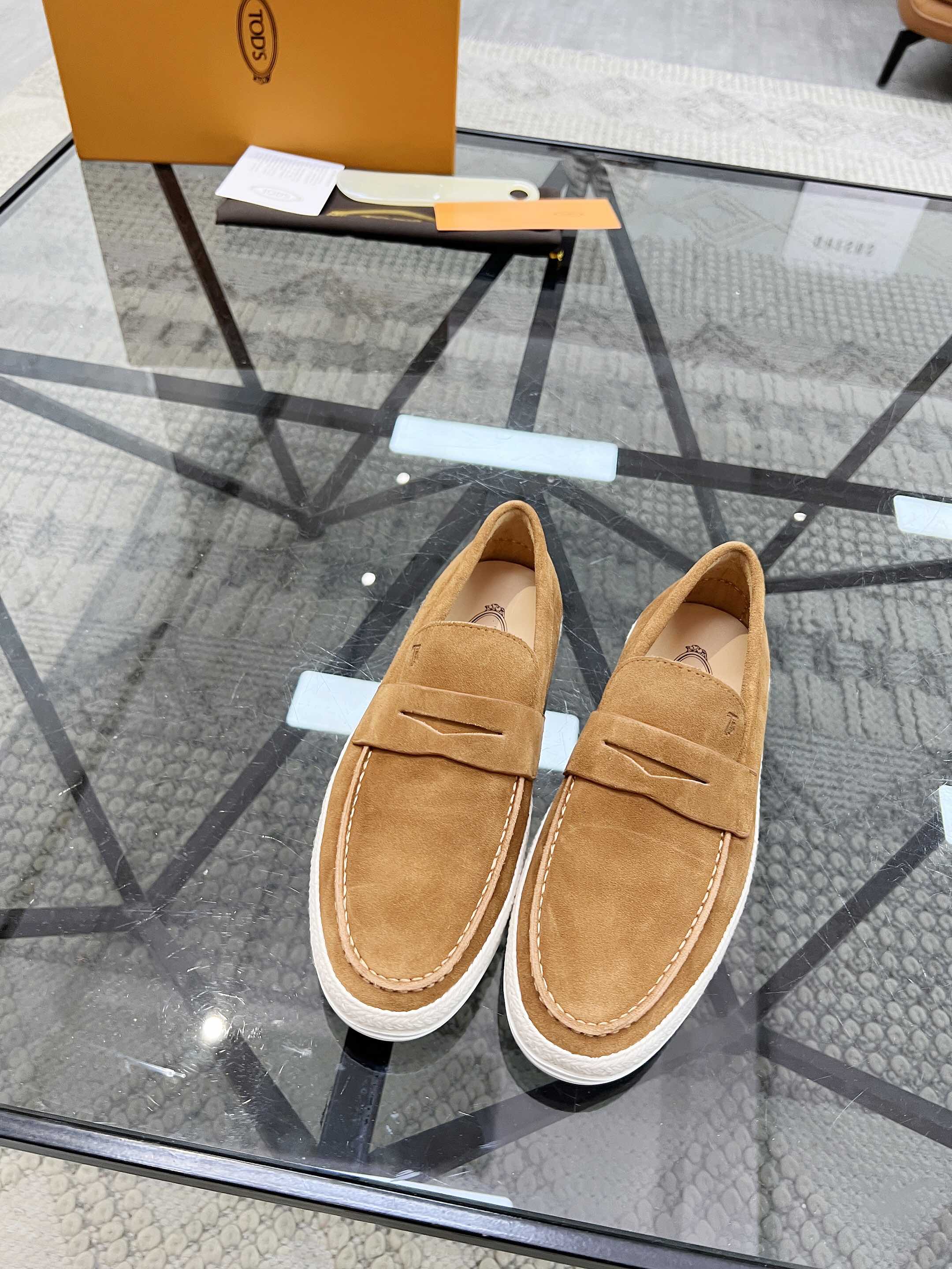 NO:221815,Brand TOD'S Color Original Color Number 39-44 Customized 45 Price Material Todds Men's New Style Feet Casual Shoes Dongguan Original single quality, original cowhide with logo font, breathable and comfortable cowhide inner cowhide foot pads, extremely strong leather texture Original outsole Comfortable on foot Lightweight, TOD'S Casual Shoes, Tod's, cowhide19860909品牌TOD'S 颜色原版配色 码数39-44定做45 价格 材质托德斯男士 新款 套脚 休闲鞋 东莞 原单品质、采用原版牛皮搭配logo字体、透气舒适牛皮内里牛皮垫脚、皮质感极强原版大底 上脚舒适 轻便,TOD'S 休闲鞋,Tod's,cowhide,Men's shoes