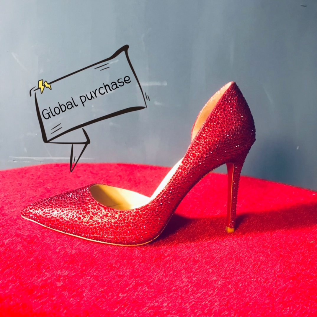 NO:100605,High-end customization 2025 classic wedding shoes classic diamond series!  H10Cm size 35-42. Customized models do not return or exchange 8870-006 red base red imitation diamond standard European code No:8870-006 Color:red Material:diamond Lining:goat leather Heel height:10Cm Sole:leather sole Size:EUR 35-42 (US 4-11):,,christian louboutin19860909高端订制 2025精典婚鞋精典钻石款系列！ H10Cm尺码35-42码.订制款不退不换8870-006红底红仿奥钻 标准欧码 No:8870-006 Color:red Material:diamond Lining:goat leather Heel heigh:10Cm Sole:leather sole Size:EUR 35－42（US 4一11) :,,christian louboutin,Women's Shoes