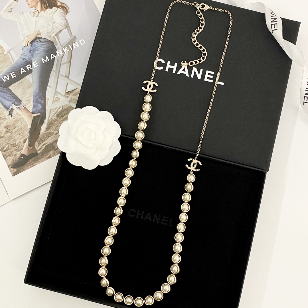 编码N846 🛍香奈儿项链热销🔥爆上新🆕🆕🆕😎CHAN 24 双c珍珠长项链😍珍珠项链设计精美,优雅而华