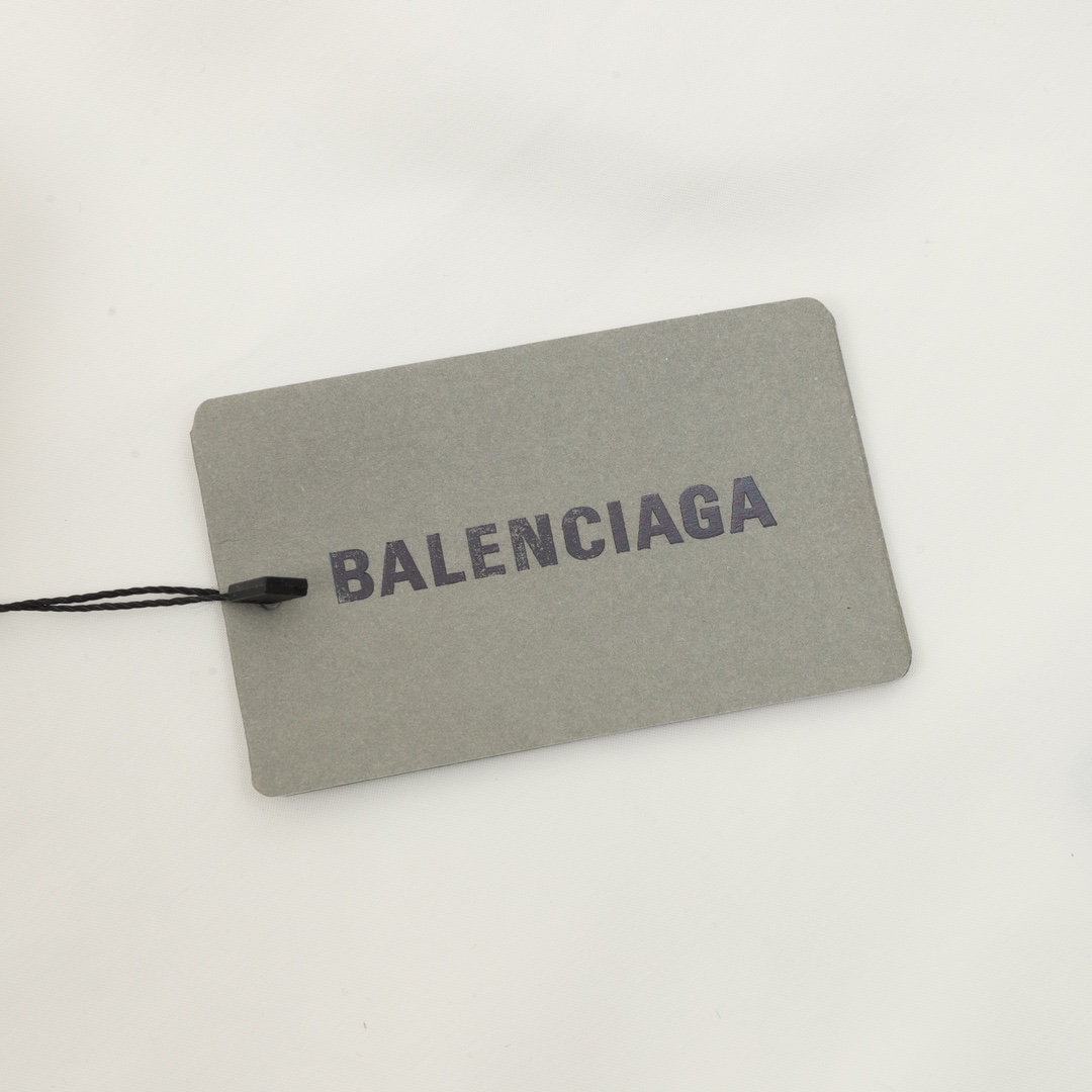 Balenciaga/巴黎世家 背后字母长袖衬衫
