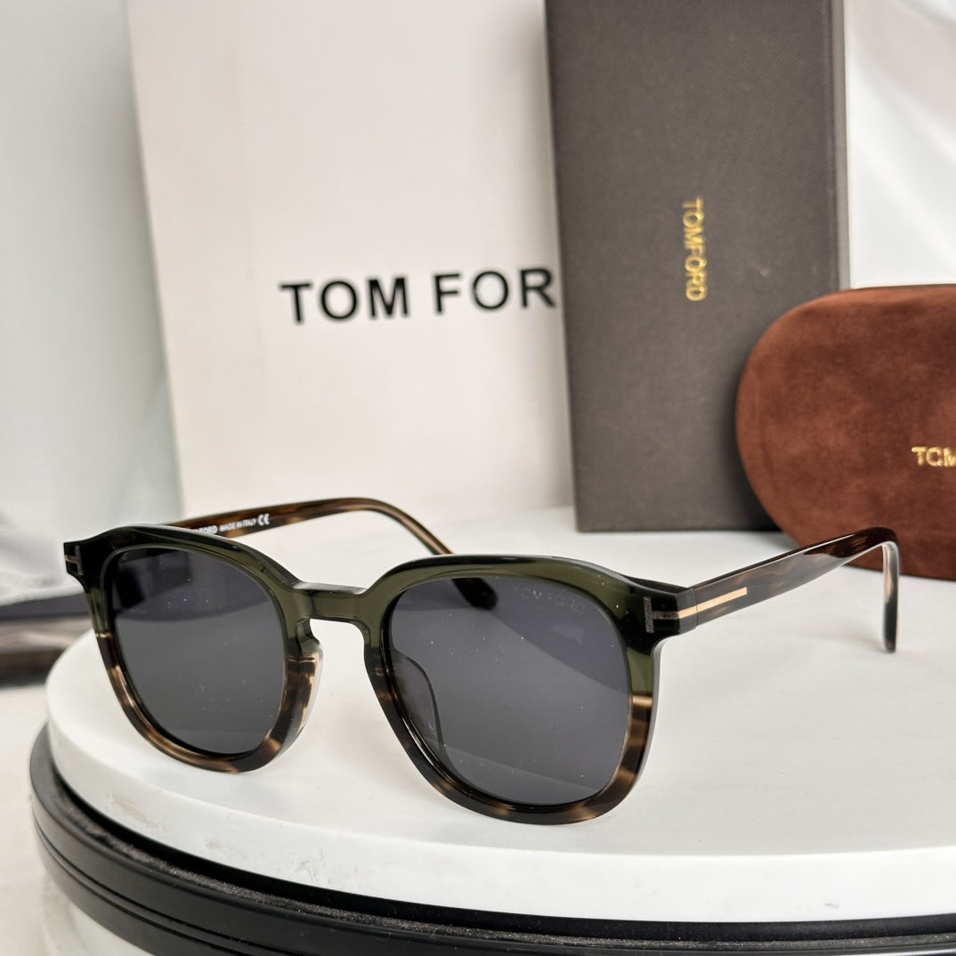  ‼️TOM FORD
MODEL：TF0975
SIZE：52口23-145
