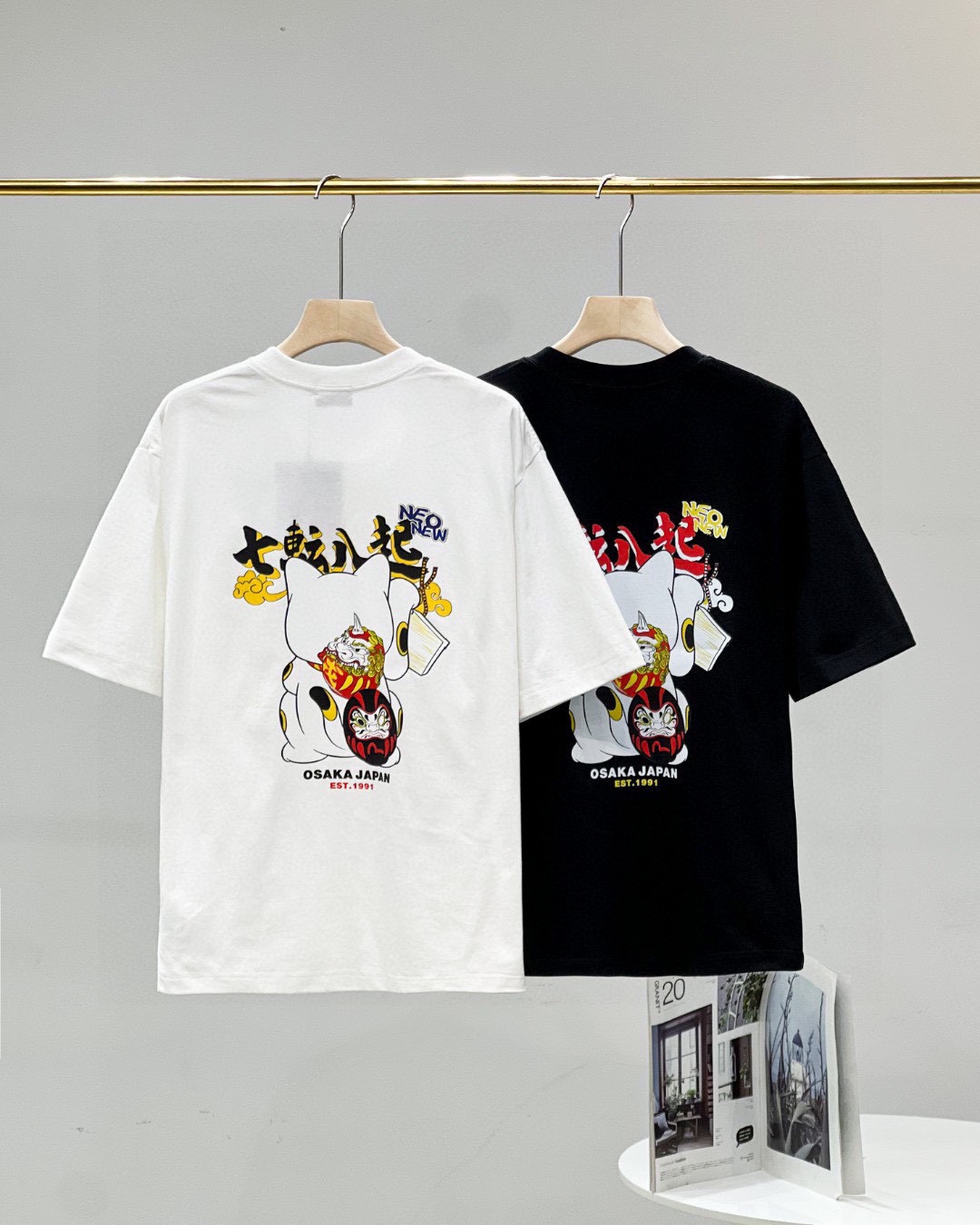 Alternative view of T-Shirt C352 09367