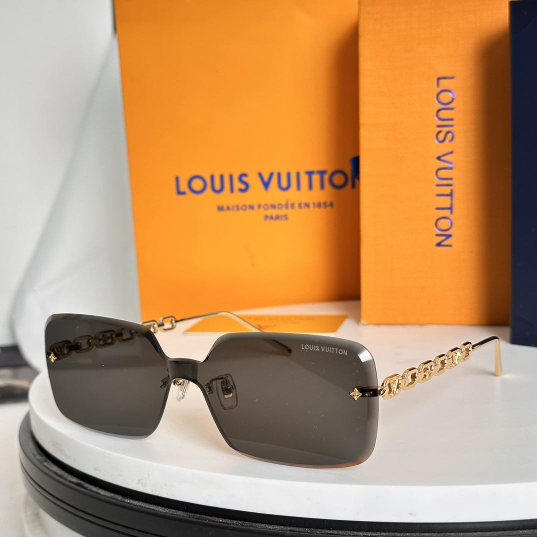  ‼️Louis Vuitton 新款
型号：Z2033U
尺寸：148口0-137