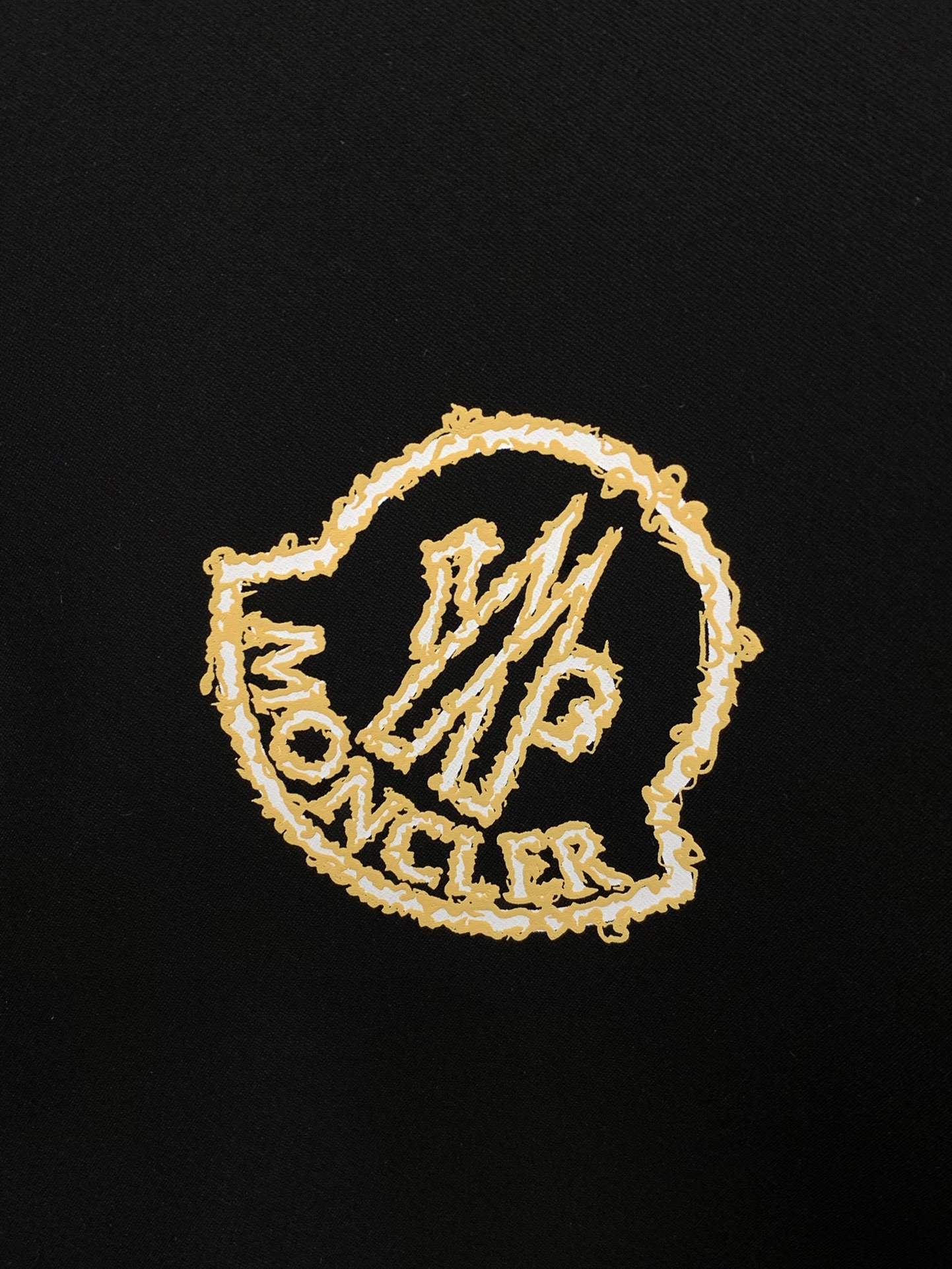 ，Moncler 蒙口，2025夏季最新品，专柜同步有售，原单狠货，时尚休闲圆领短袖T恤，上身舒适！吸睛