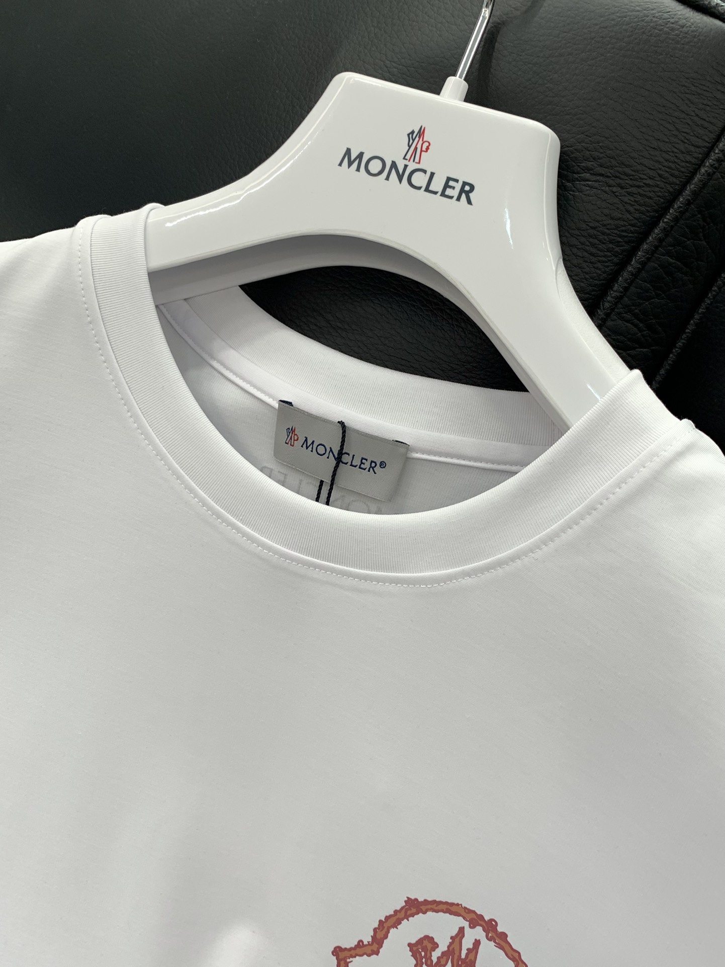 ，Moncler 蒙口，2025夏季最新品，专柜同步有售，原单狠货，时尚休闲圆领短袖T恤，上身舒适！吸睛