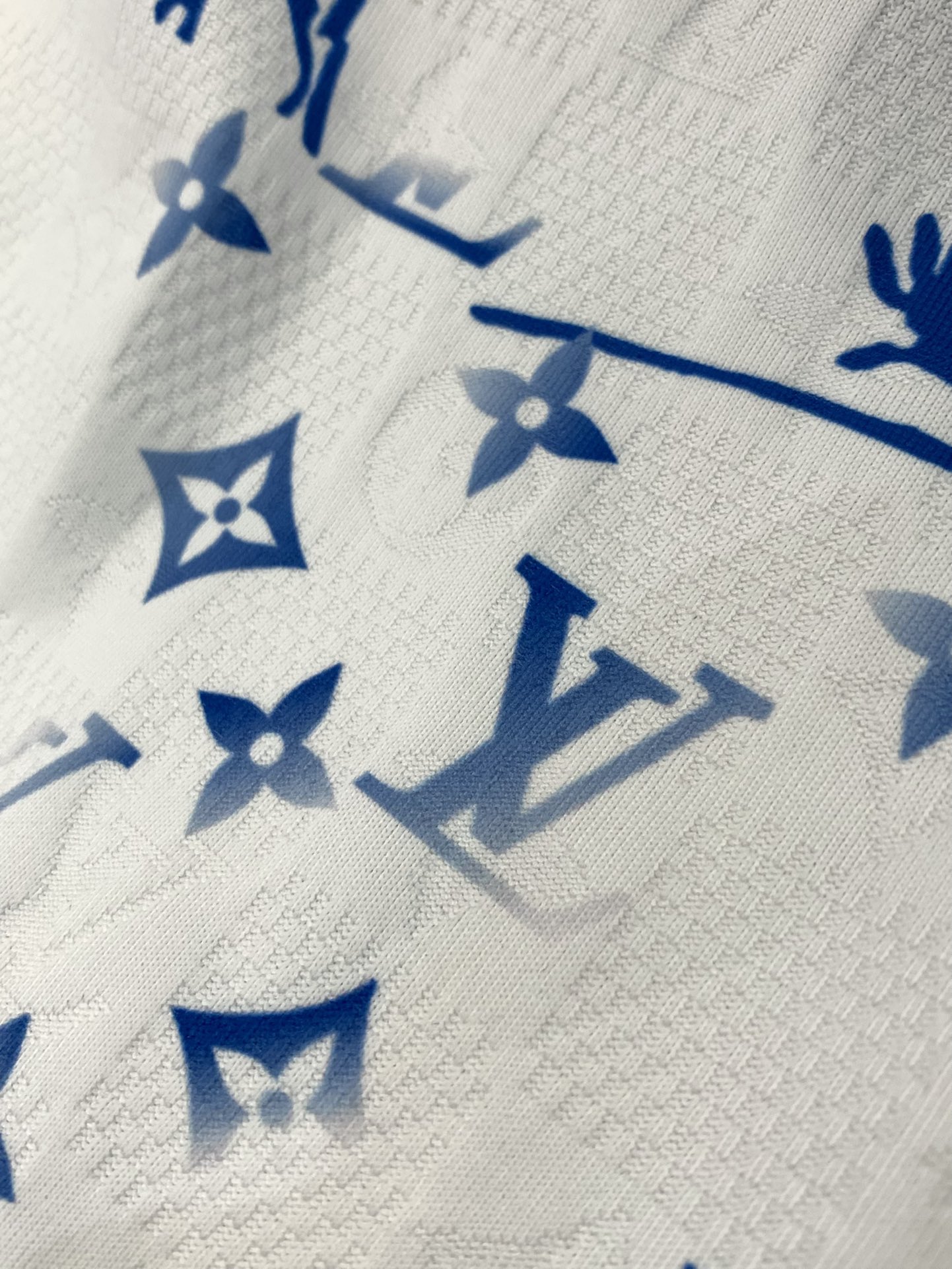 ，LouisVuitton 路易威登，2025夏季最新款，专柜同步有售，原单狠货，时尚休闲圆领短袖T恤，