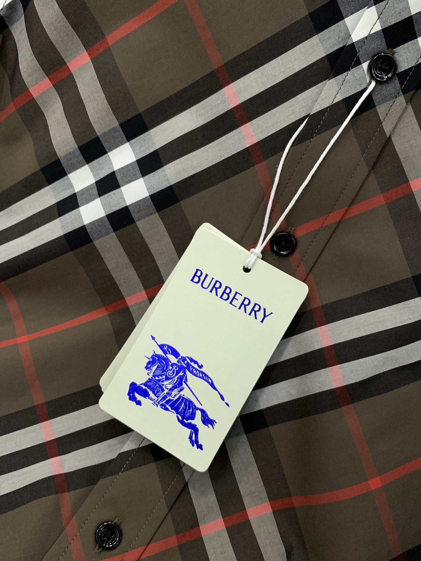 ，Burberry 巴宝莉，2025春夏最新品，专柜同步有售，原单狠货，时尚休闲长袖衬衫，进口原版面料，