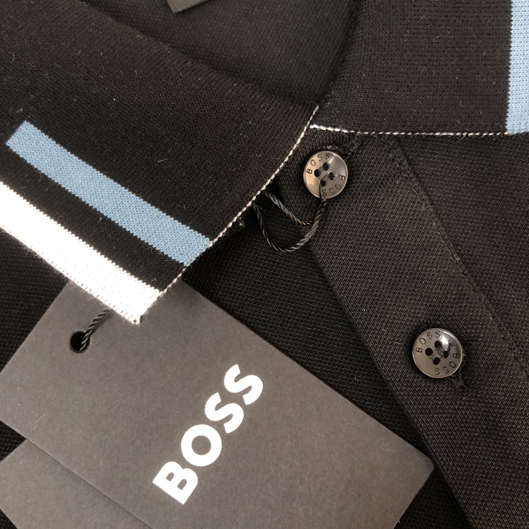  A🍃BOSS  2025最新款男士短袖Polo衫，品牌最新设计元素！既不单调也不复杂,恰到好处的展现品