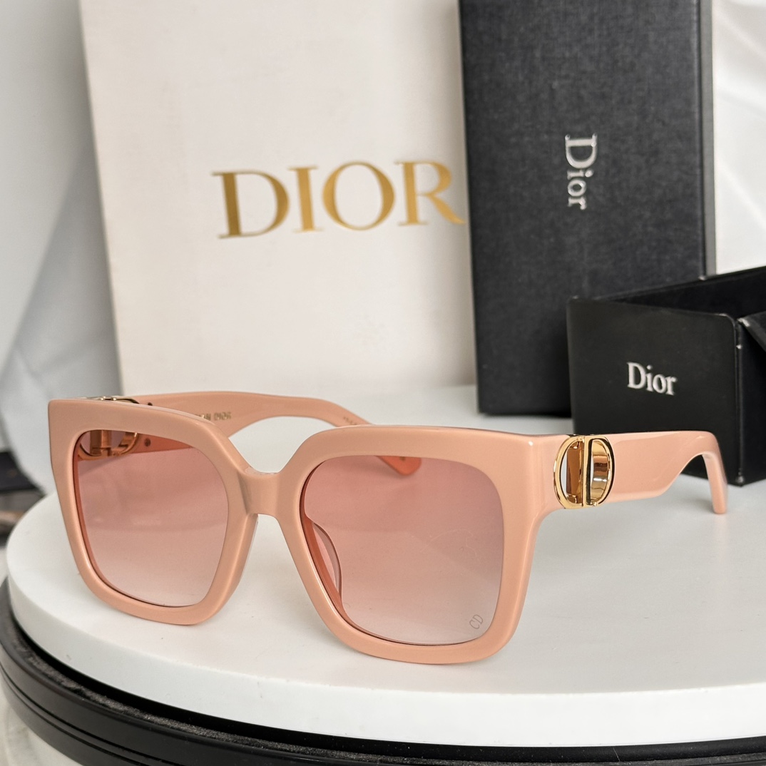  ‼️DIO*每付都有独立编码
Dio*30MONTAIGNE S8U
SIZE：54口19-130