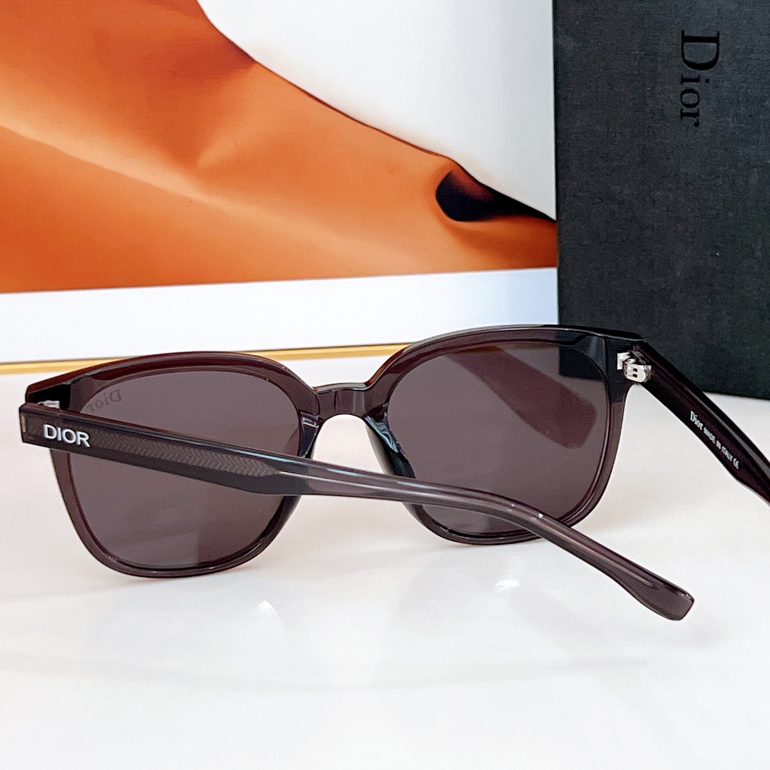  DIOR
MODEL CD 0250S 
SIZE：56口19-145
🔝🔝