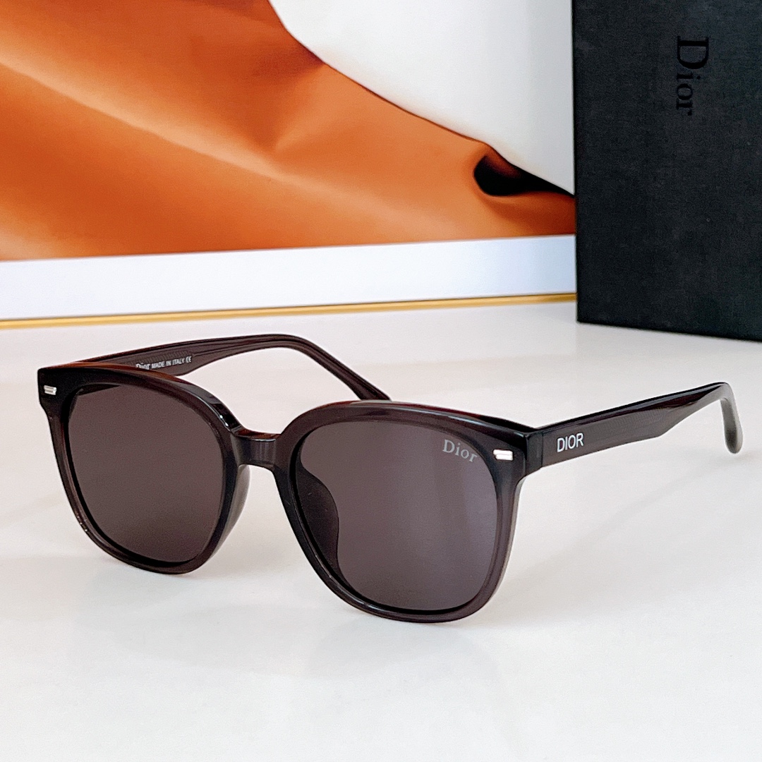  DIOR
MODEL CD 0250S 
SIZE：56口19-145
🔝🔝