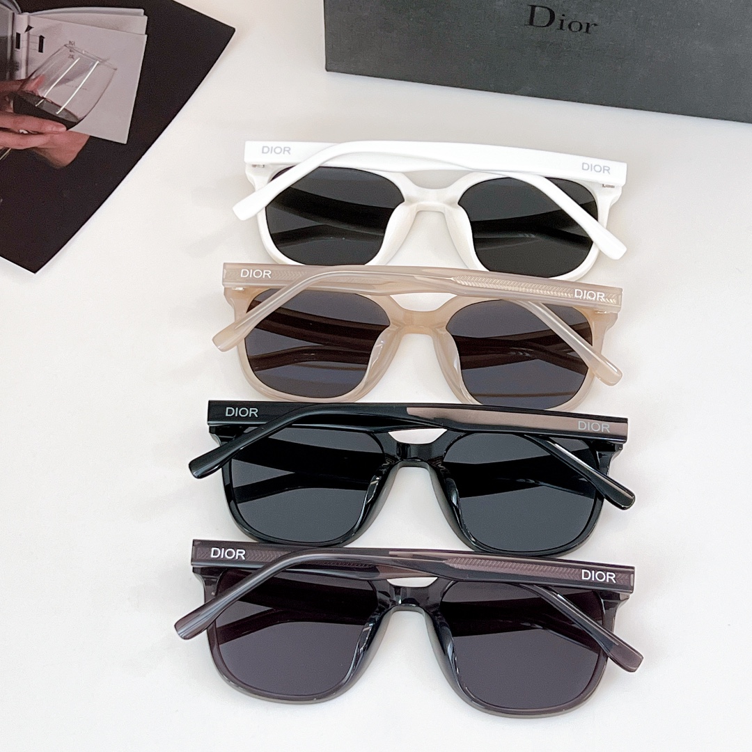  DIOR
MODEL CD 0250S 
SIZE：56口19-145
🔝🔝