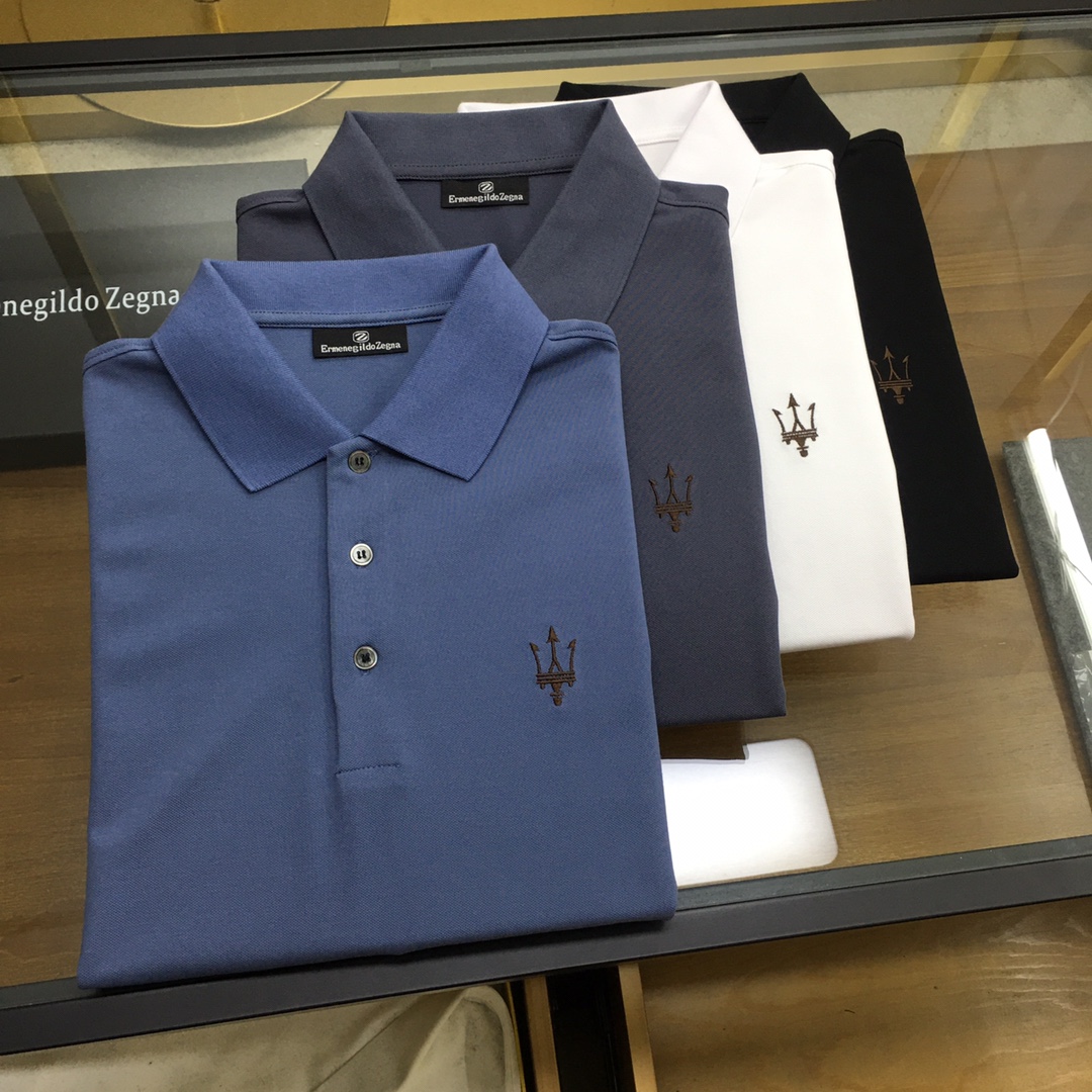 NO:513255,New counter products [Zegn...] 2025 new products, fashionable POLO/lamb short sleeves, high-end custom versatile styles, anyone can easily control them, full custom fabric craftsmanship, luxurious classic brand logo design on the chest, very high-end, those who understand goods must enter!  The style and tailoring are slim styles, which are very exquisite, showing aura and highlighting the exquisiteness of business men. This is the unique feature, the right slim fit, and the upper body effect is very good!  Counter size M-3XL..., T-shirt,alexander wang19860909专柜新品【Zegn...】 2025新品 时尚POLO/翻领短袖 高级定制百搭款式 任何人都可以轻松驾驭 面料全订制工艺 胸前奢华经典品牌logo设计,非常显档次懂货的必须入！版型剪裁属于修身款 非常精致,显气场,又会凸显商务男士的精致,这就是独到之处,恰到好处的修身,上身效果非常赞！专柜尺码M-3XL..,,T-shirt,alexander wang,Men's clothing