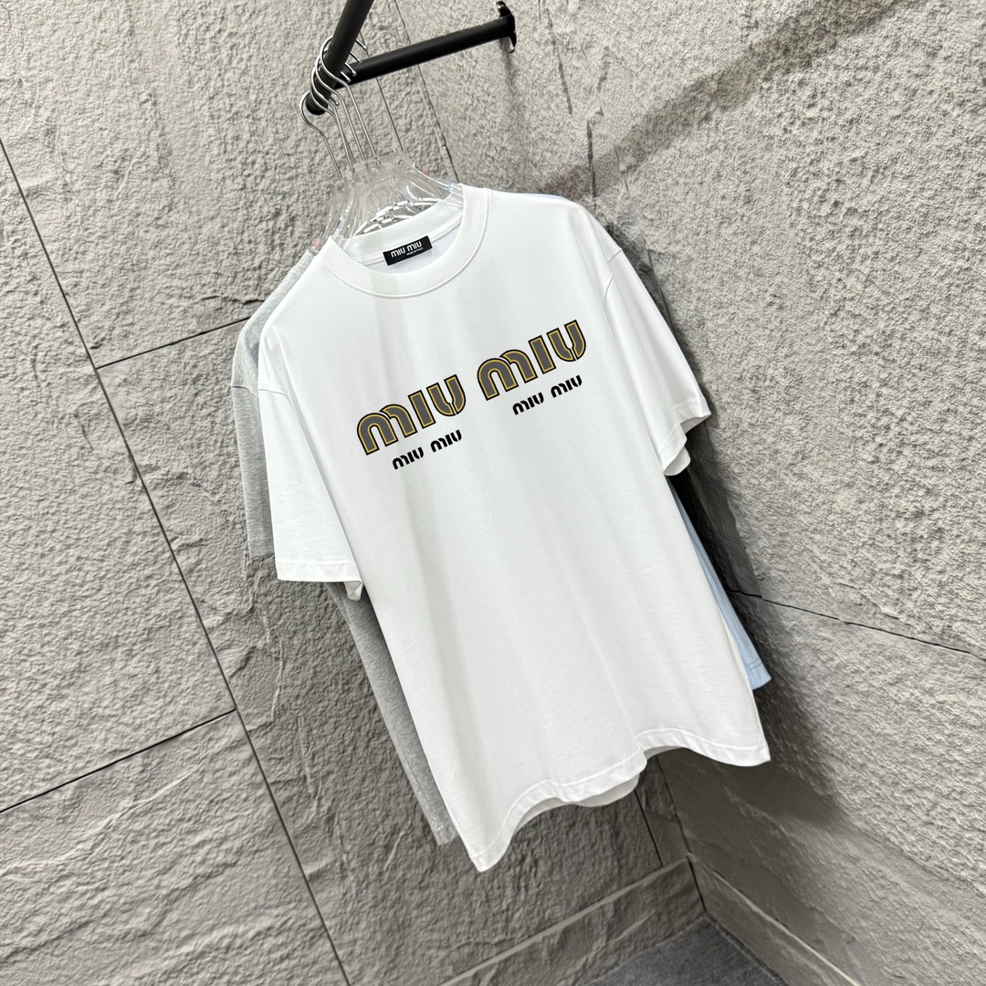 Miu Miu 2025 Spring Summer T-shirt: Logo Print, Custom Cotton, Various Sizes - 图片 3