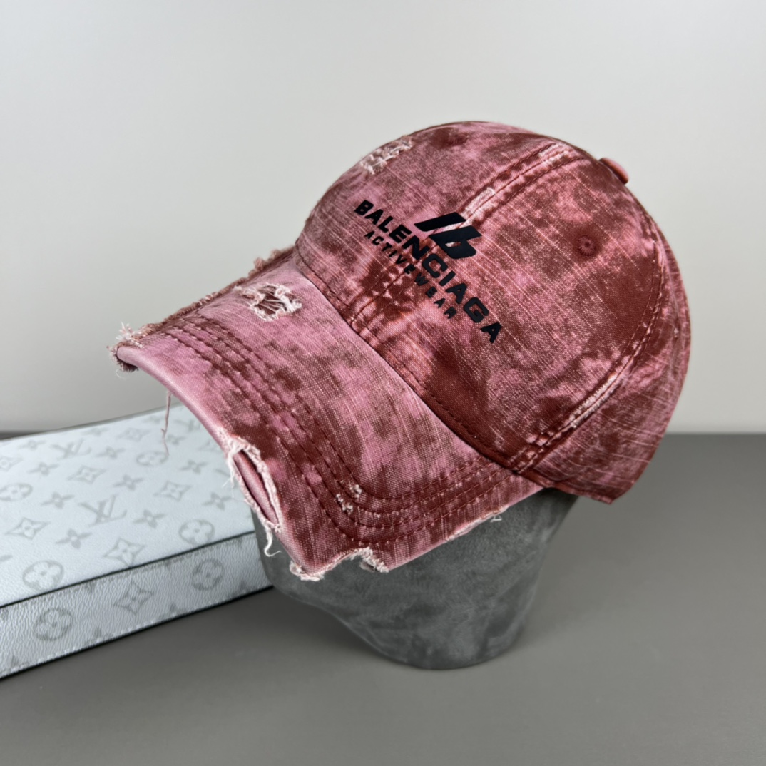 NO:221669,BALENCIAGA's new logo baseball cap, cool colors, different styles for men and women, the first batch is shipped first!  Paris fans must-have!  Hat fisherman hat baseball hat knit hat, hat, balenciaga, balenciaga, espadrilles, hats19860909BALENCIAGA巴黎世家新款logo棒球帽,很酷的色系,男女佩戴都有不同style,第一批抢先出货！巴黎粉必入款！帽子渔夫帽棒球帽针织帽,帽子,balenciaga,balenciaga,espadrilles,hats,hat