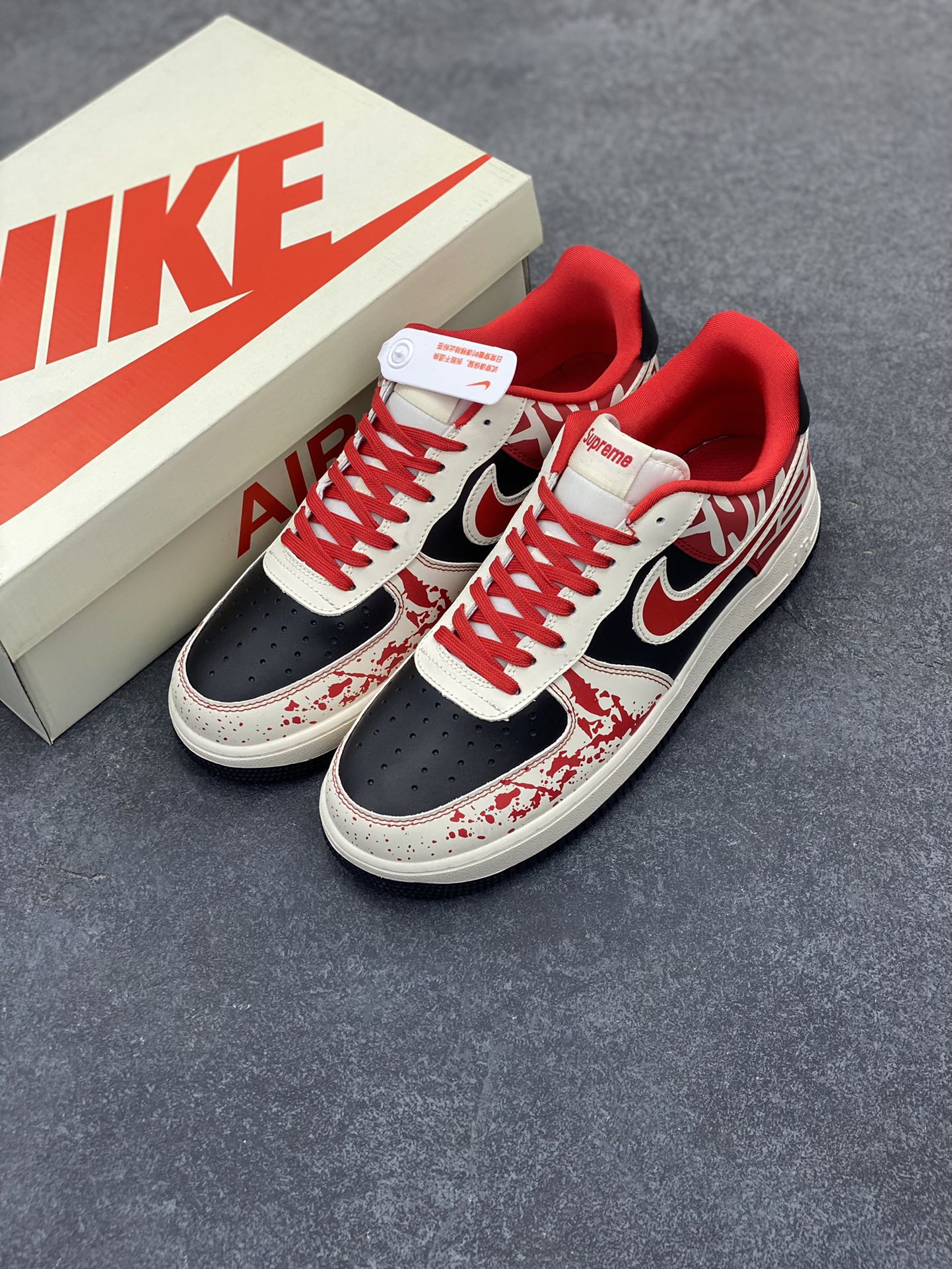图片[8]-NIke Air Force 1 \’07 Low “第一现场”空军一号 低帮 运动鞋 休闲鞋 折边针车 工艺难度大 原楦头原纸板 原装鞋盒 定制五金配件 内置全掌气垫 原厂鞋底 货号：DF0188-020 尺码：36 36.5 37.5 38 38.5 39 40 40.5 41 42 42.5 43 44 44.5 45-选品中心