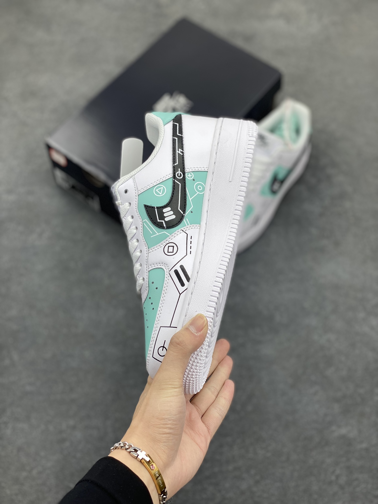 图片[3]-PS5电玩主题Nike Air Force 1 Low’07 冰绿 空军一号低帮休闲板鞋 定制皮料 原楦原纸板 纯正空军版型 内置全掌气垫 货号：CW2288-114 尺码：36 36.5 37.5 38 38.5 39 40 40.5 41 42 42.5 43 44 44.5 45-选品中心