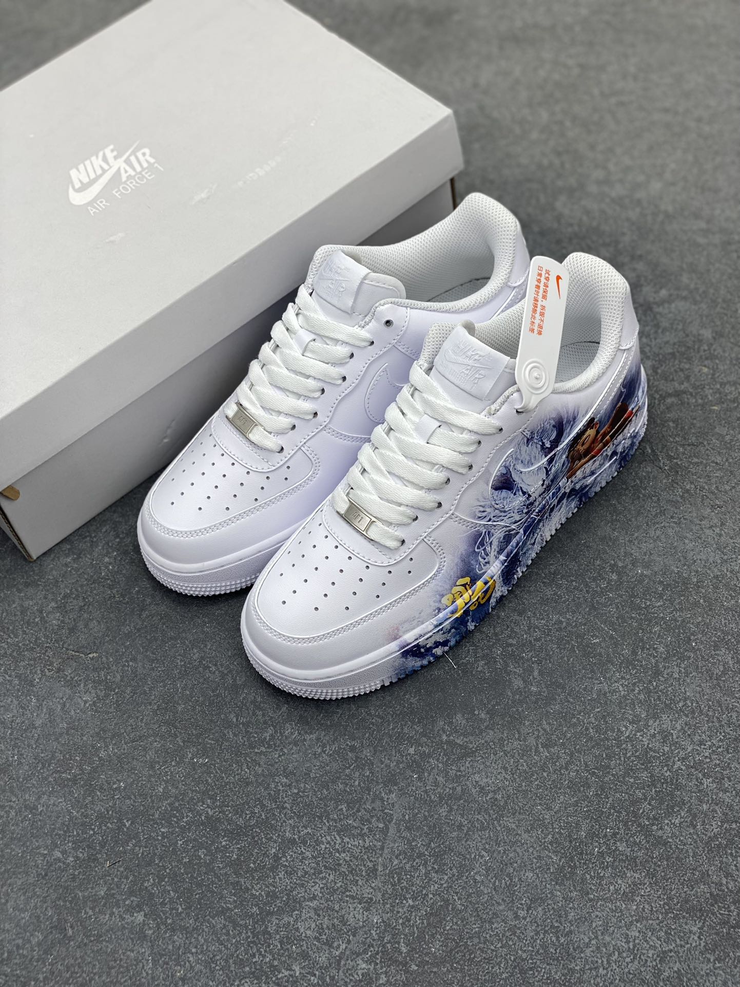 图片[8]-Air Force 1 Low 哪吒手绘涂鸦 原楦头原纸板 打造纯正空军版型 #专注外贸渠道 全掌内置蜂窝气垫 #原盒配件 原厂中底钢印、拉帮完美 货号：CW2288-111 尺码：36 36.5 37.5 38 38.5 39 40 40.5 41 42 42.5 43 44 44.5 45-选品中心