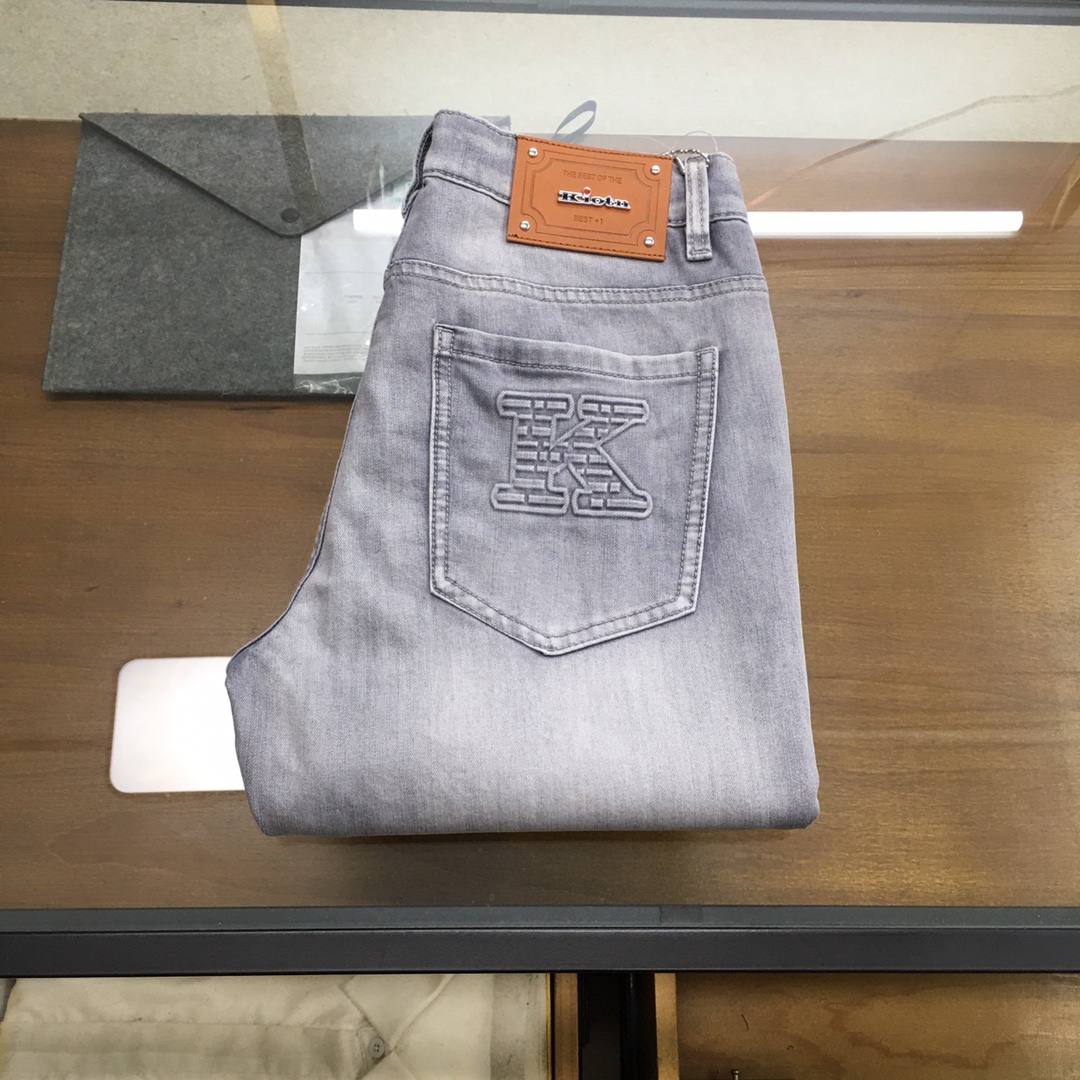 NO:131074,New product [Kito...] 2025 spring and summer new style new men's jeans!  Trade-level OEM products are extremely rare. The exquisite and exquisite production process has reached the ultimate effect. Classic styles, original color cotton materials, and classic plain woven twill denim surfaces are woven by old-fashioned woven technology. They are soft, delicate, comfortable and breathable, and the original hardware accessories are washed with first-class texture!  Size 29-38,3537, jeans,alexander wang19860909新品【Kito...】 2025春夏新款 新款男士牛仔裤！ 贸易级别的代工品,数量极其稀少.精良精细的制作工艺程度已经达到极致效果.经典绝伦的款式,原色棉料,经典的平织斜纹牛仔布面经由老式梭织工艺机织.柔软细腻舒适透气,原版五金配件水洗,质感一流！尺码29-38,3537,,jeans,alexander wang,Men's clothing