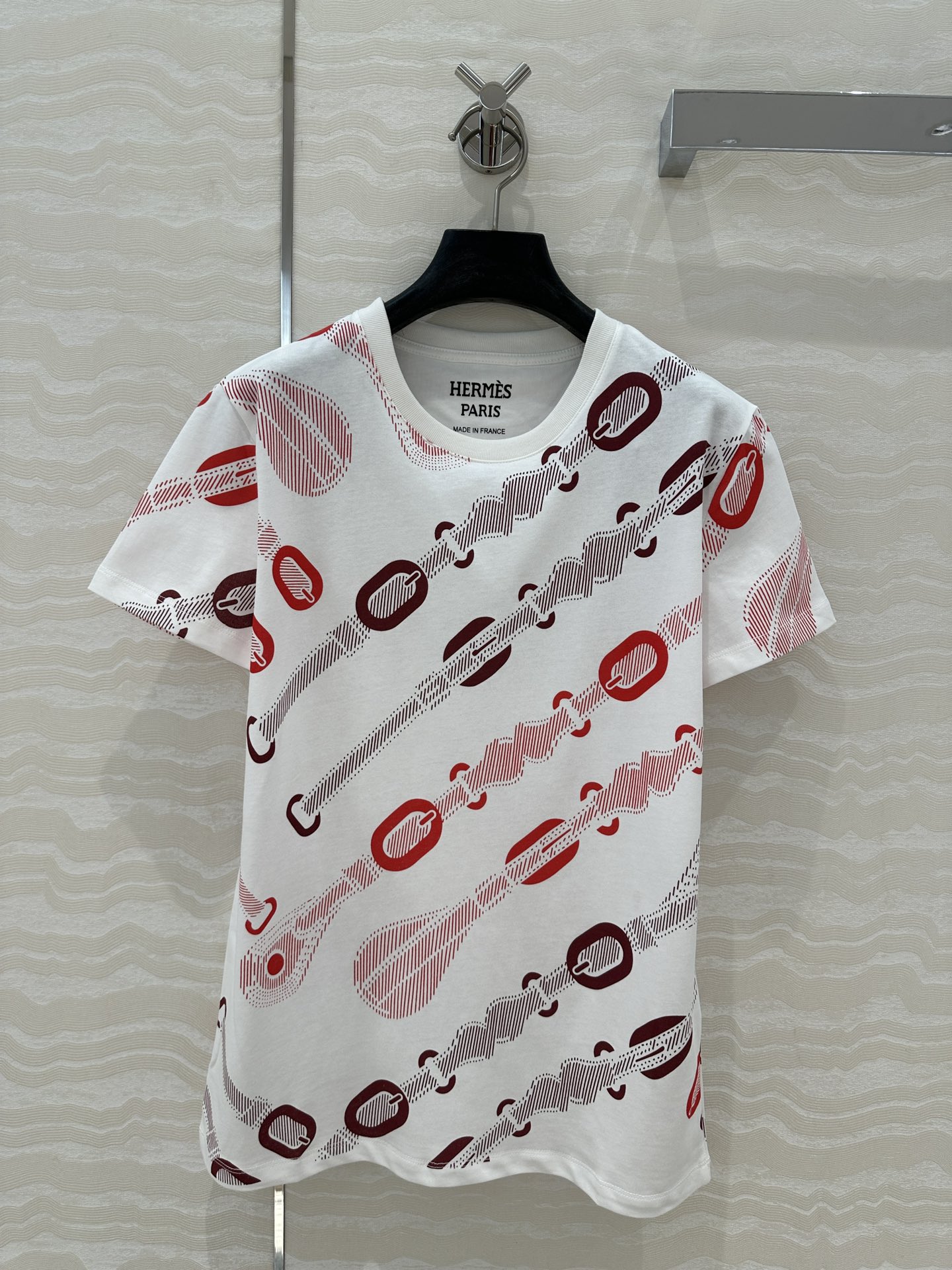 Hermès Paris Women's White Cotton T-Shirt with Chain Print - Stylish & Chic