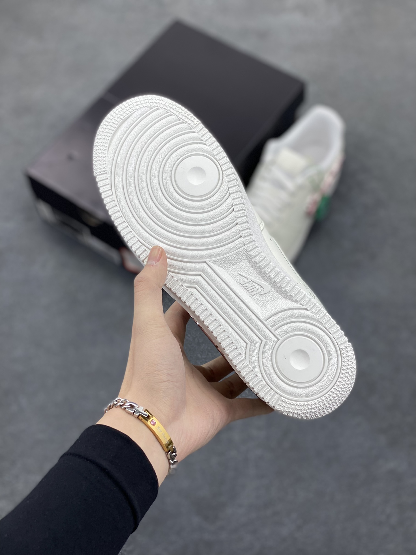 图片[5]-HY版本💯 Nike Air Force 1 Low 毒液 空军一号低帮运动休闲板鞋 原楦头原纸板 打造纯正空军版型 专注外贸渠道 全掌内置蜂窝气垫 原盒配件 原厂中底钢印、拉帮完美 货号：IF1686-161 尺码：36 36.5 37.5 38 38.5 39 40 40.5 41 42 42.5 43 44 44.5 45 46-选品中心