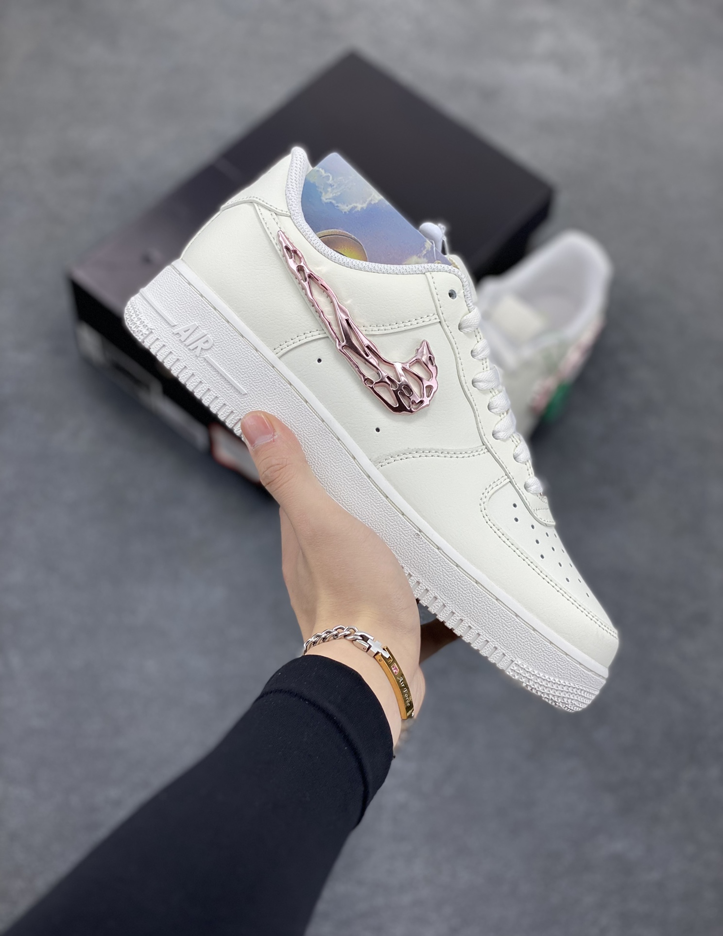 HY版本💯 Nike Air Force 1 Low 毒液 空军一号低帮运动休闲板鞋 原楦头原纸板 打造纯正空军版型 专注外贸渠道 全掌内置蜂窝气垫 原盒配件 原厂中底钢印、拉帮完美 货号：IF1686-161 尺码：36 36.5 37.5 38 38.5 39 40 40.5 41 42 42.5 43 44 44.5 45 46-选品中心