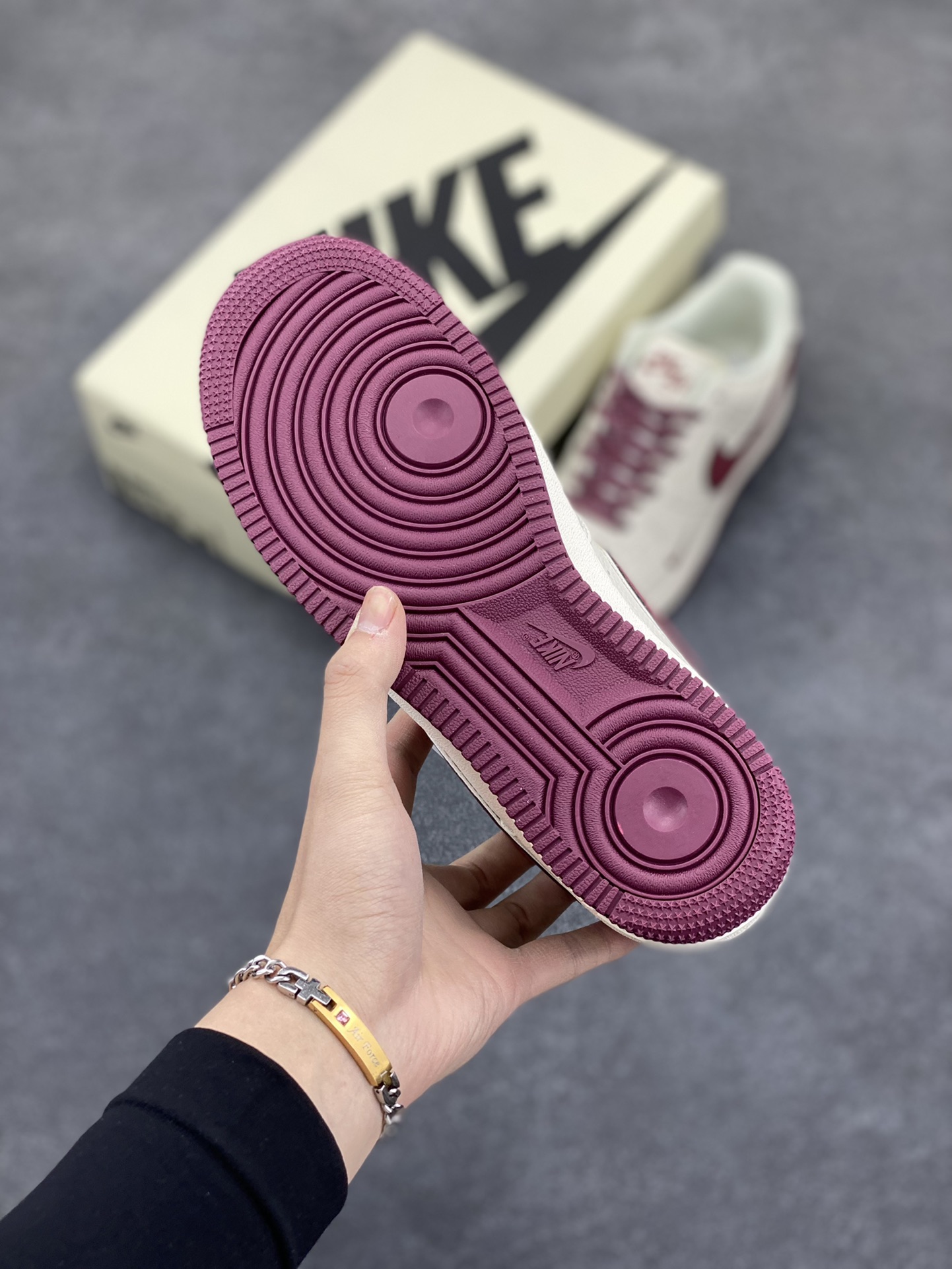 图片[5]-Nike Air Force 1 Low \’07 “二维码”米黑满天星低帮空军一号休闲板鞋 定制皮料 3M反光 原楦原纸板 纯正版型 清洁度完美 内置全掌气垫 货号：CU1836-961 尺码：36 36.5 37.5 38 38.5 39 40 40.5 41 42 42.5 43 44 44.5 45-选品中心