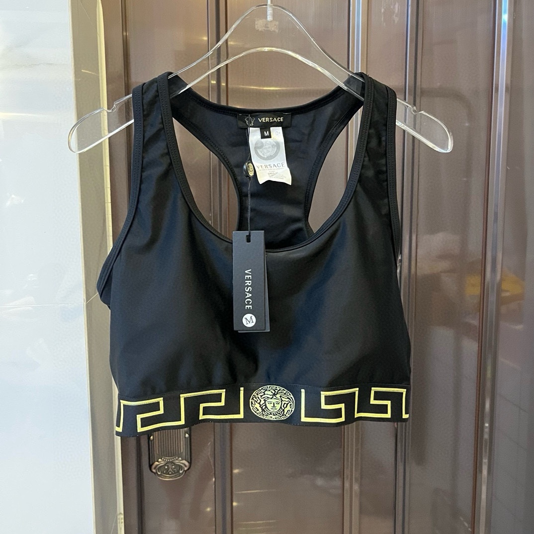 。
范思哲新款高弹力健身瑜伽服运动套装~塑腰小背心 修身提臀显瘦打底裤脚          码数：SM 