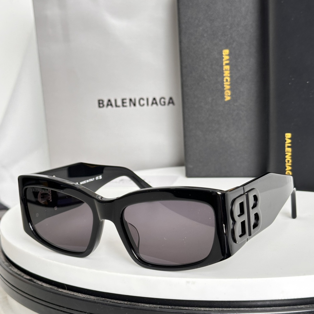 ‼️BALENCIAG*巴黎*世家⚜️⚜️⚜️MODEL：BB0360S ⚜️⚜️⚜️SIZE：62口