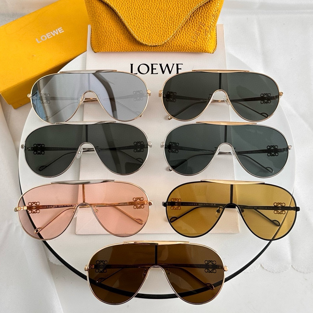 ‼️ 官网图 LOEWE🌟🌟🌟MODEL：LW40111U🌟🌟🌟SIZE：134口0-140🌟🌟