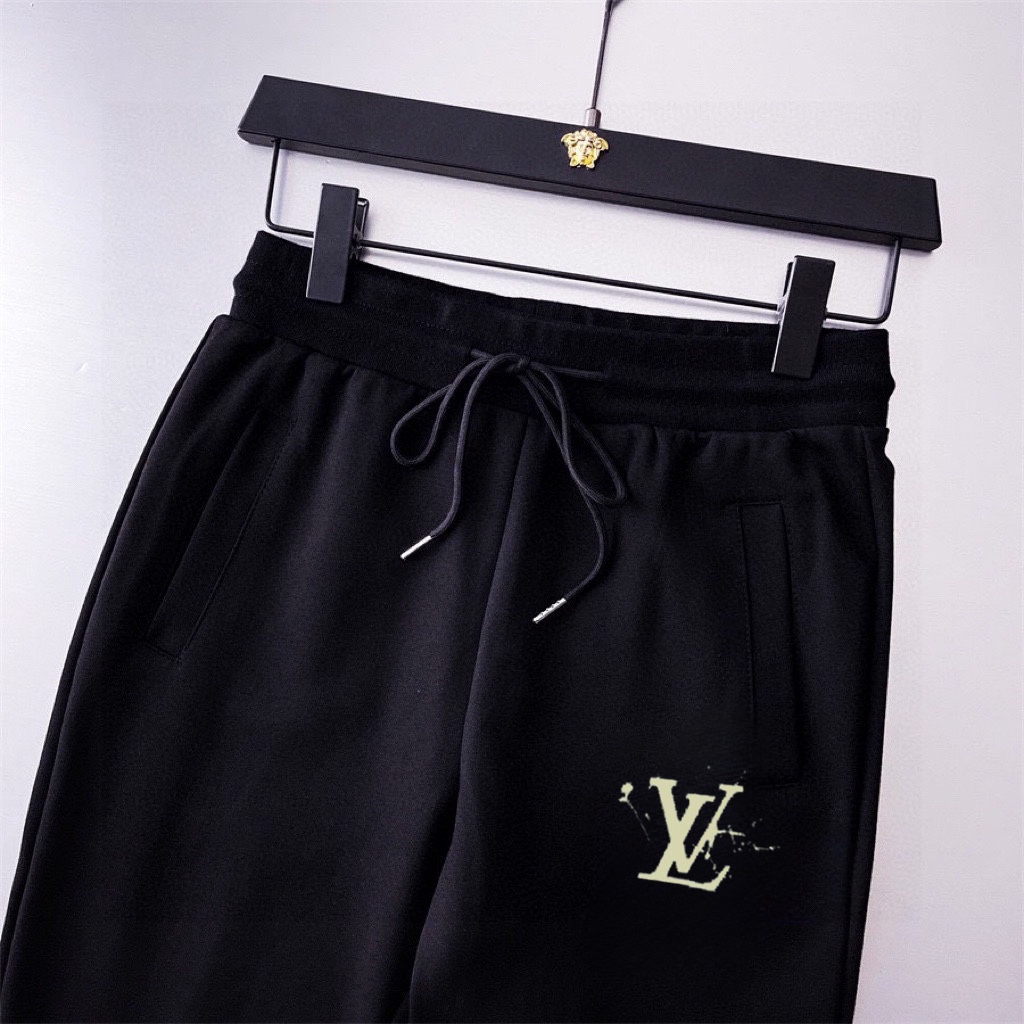 Louis Vuitton 2025 Men's Black Tracksuit Hoodie and Sweatpants Set 8 i1740319303 3795 7