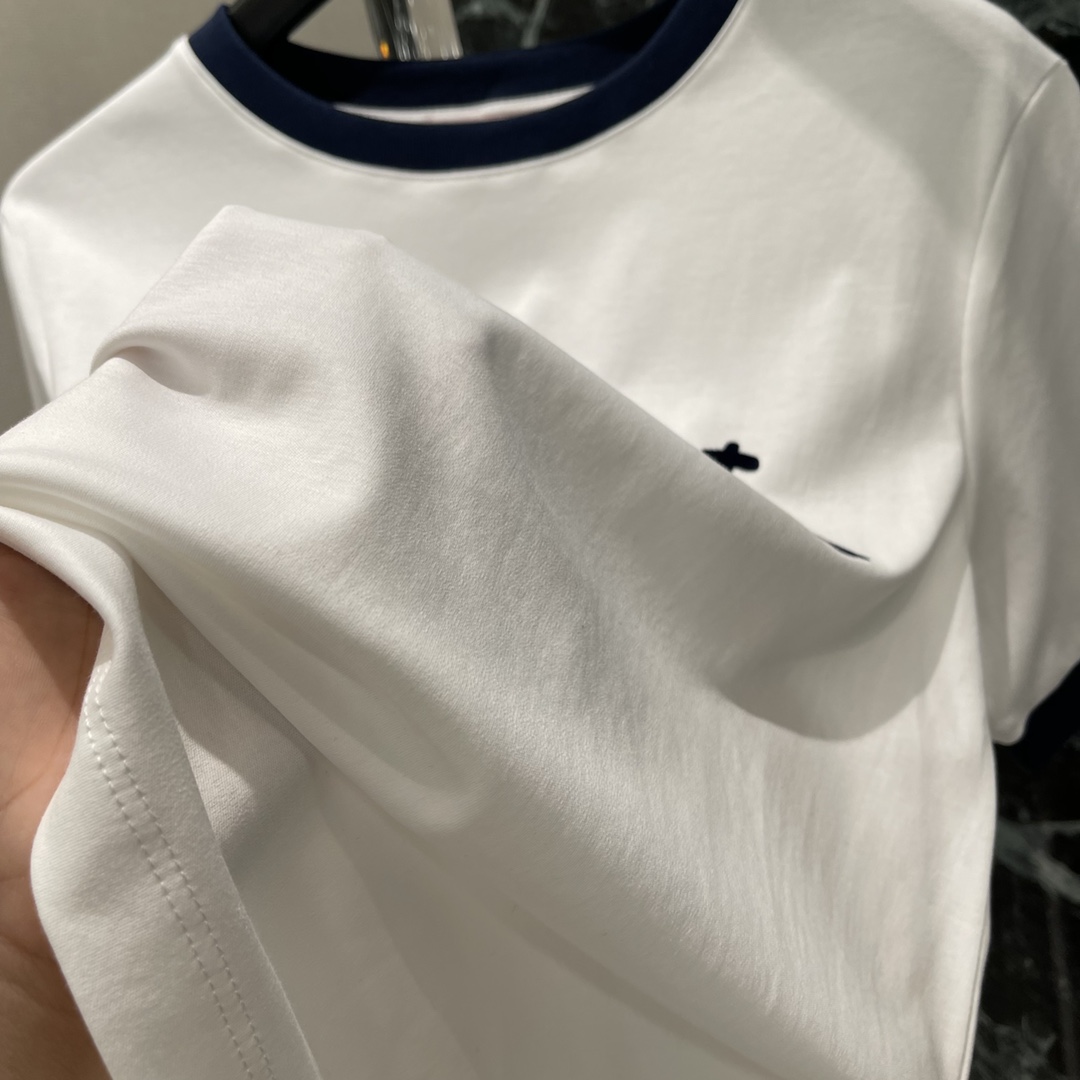 2025 Spring/Summer Women’s Clothing: High-Quality T-shirts with Simple Branding and Stylish Design - 图片 8