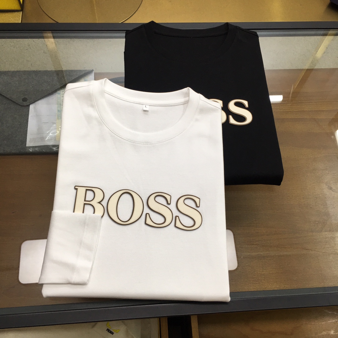 NO:129874,New products are on the market [Boss...] 2025 spring counter new products, casual long-sleeved T-shirts [single wear base], top trading company goods, heavy high-end products, original Italian, perfect and first-class quality!  A single item with a strong sense of craft logo design, bringing fashion aesthetics to the extreme, it is quite artistic, and custom-made imported high-end mercerized cotton material!  The fabric is soft and comfortable!  The details are in place, and the construction is very unique and clever, and the whole body is clean and neat, and the lines are simple and elegant. It is suitable to wear a base alone!  Color: White Black (Good of Fatty) Number of codes: M-5XL [Please report height and weight by placing an order], tees, t-shirt, alexander wang19860909新品上市【Boss...】 2025春季专柜新品 休闲长袖T恤【单穿打底】,顶级贸易公司货,重磅高端尖品,意大利原产 品相完美一流！工艺logo设计感超强的一款单品,将时装美学发挥到极致,相当有意境,定制进口高级丝光棉材质！面料柔软舒适！细节设计到位,非常别致巧妙的构建,通体干净利落,线条感简洁大方.单穿打底皆宜！ 颜色:白色 黑色(胖子福音) 码数:M-5XL【下单请报身高体重】,,tees，t-shirt,alexander wang,Men's clothing