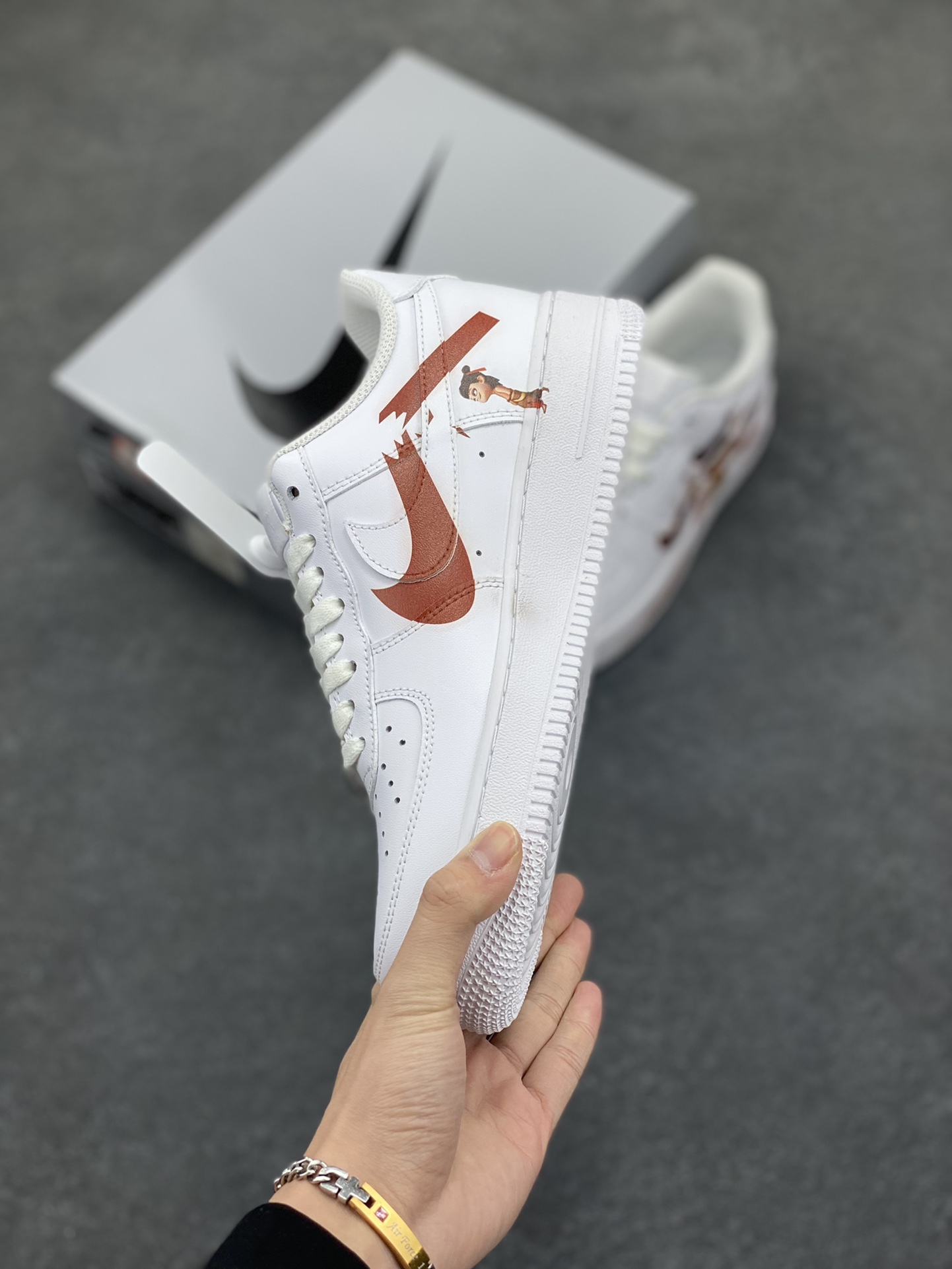 图片[3]-Nike Air Force 1 Low’07 中华动漫之哪吒闹海 空军一号低帮休闲板鞋 定制皮料 原厂3D打印 定制鞋盒 原楦原纸板 纯正空军版型 内置全掌气垫 货号：ZH0316-061 尺码：36 36.5 37.5 38 38.5 39 40 40.5 41 42 42.5 43 44 44.5 45-选品中心