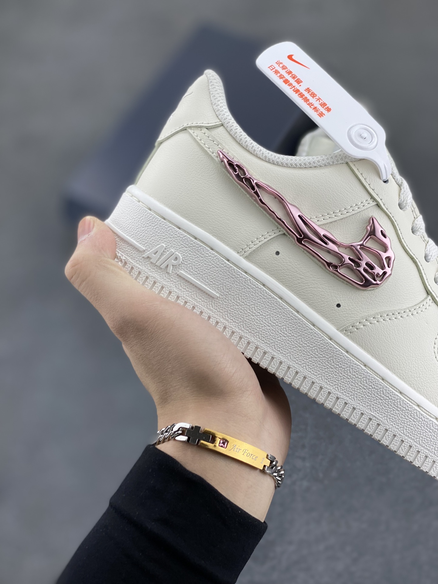 图片[6]-Nike Air Force 1 Low 毒液 空军一号低帮运动休闲板鞋 原楦头原纸板 打造纯正空军版型 专注外贸渠道 全掌内置蜂窝气垫 原盒配件 原厂中底钢印、拉帮完美 货号：IF1686-161 尺码：35.5 36 36.5 37.5 38 38.5 39 40 40.5 41 42 42.5 43 44 44.5 45-选品中心