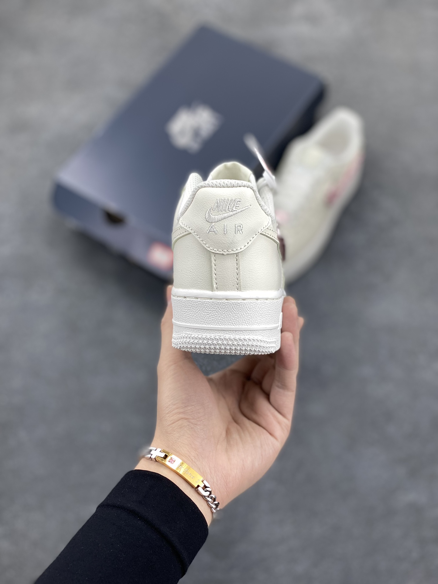 图片[4]-Nike Air Force 1 Low 毒液 空军一号低帮运动休闲板鞋 原楦头原纸板 打造纯正空军版型 专注外贸渠道 全掌内置蜂窝气垫 原盒配件 原厂中底钢印、拉帮完美 货号：IF1686-161 尺码：35.5 36 36.5 37.5 38 38.5 39 40 40.5 41 42 42.5 43 44 44.5 45-选品中心