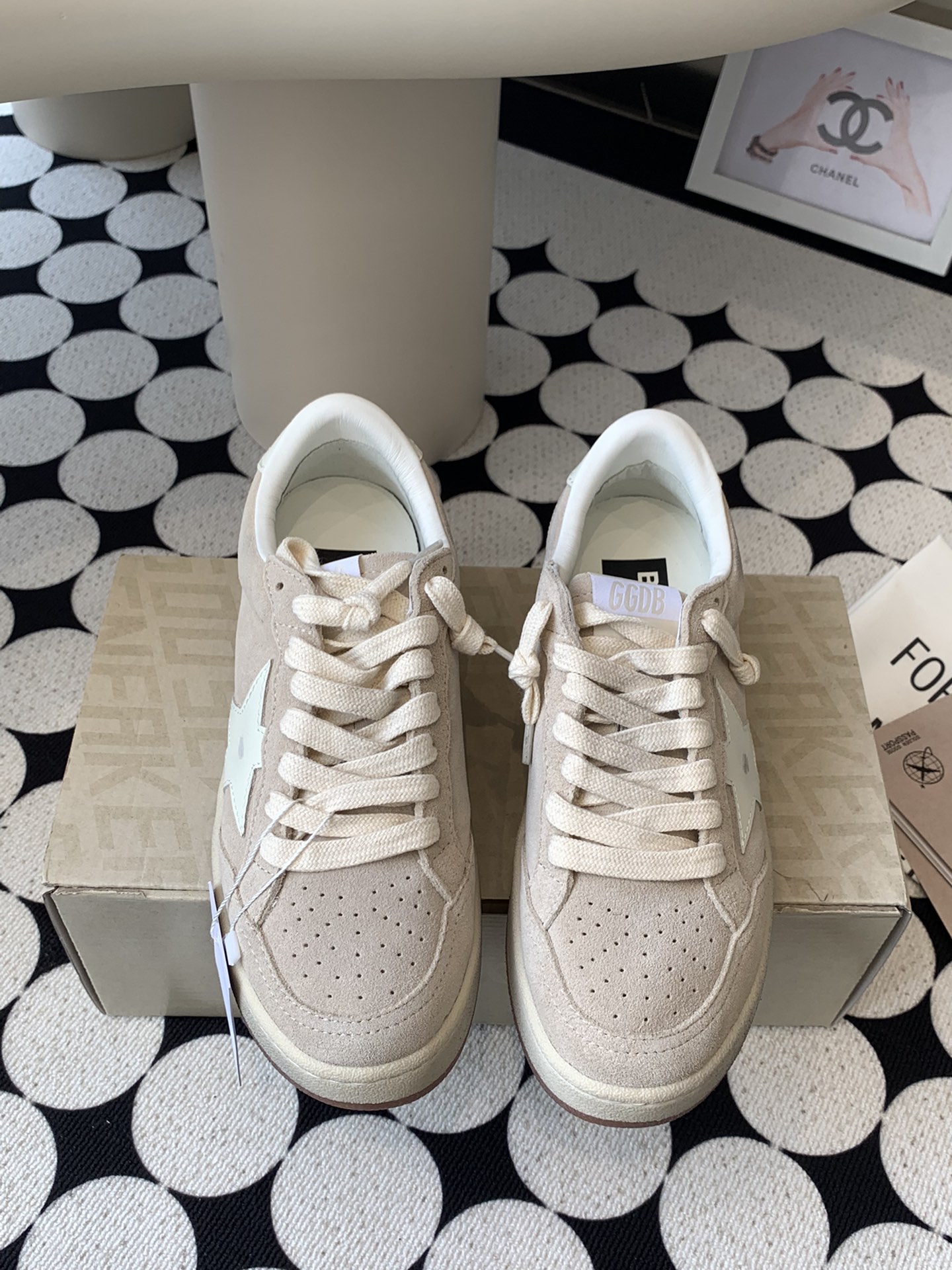 NO:233099,GGDB's top version of new casual shoes, limited-edition styles of the counter, developed and created by Zp, all customized materials, exclusive mold opening sole, all details are shipped together, and even the packaging is the same as the genuine one. Size: 35-40, casual shoes/sports shoes, sneakers19860909GGDB新款休闲鞋顶级版本 专柜限量款整双鞋子采购Zp开发打造,全部定制材料,独家开模大底,细节全部对版出货,连包装也做到跟正品一样.码数:35-40,休闲鞋/运动鞋,sneakers,Women's Shoes