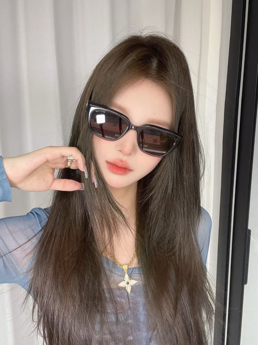  ‼️ 模特图 🕶️小香2024编织镂空腿系列大上新❣️
【ch6819】中古风小黑超3.0
侧面很亮眼