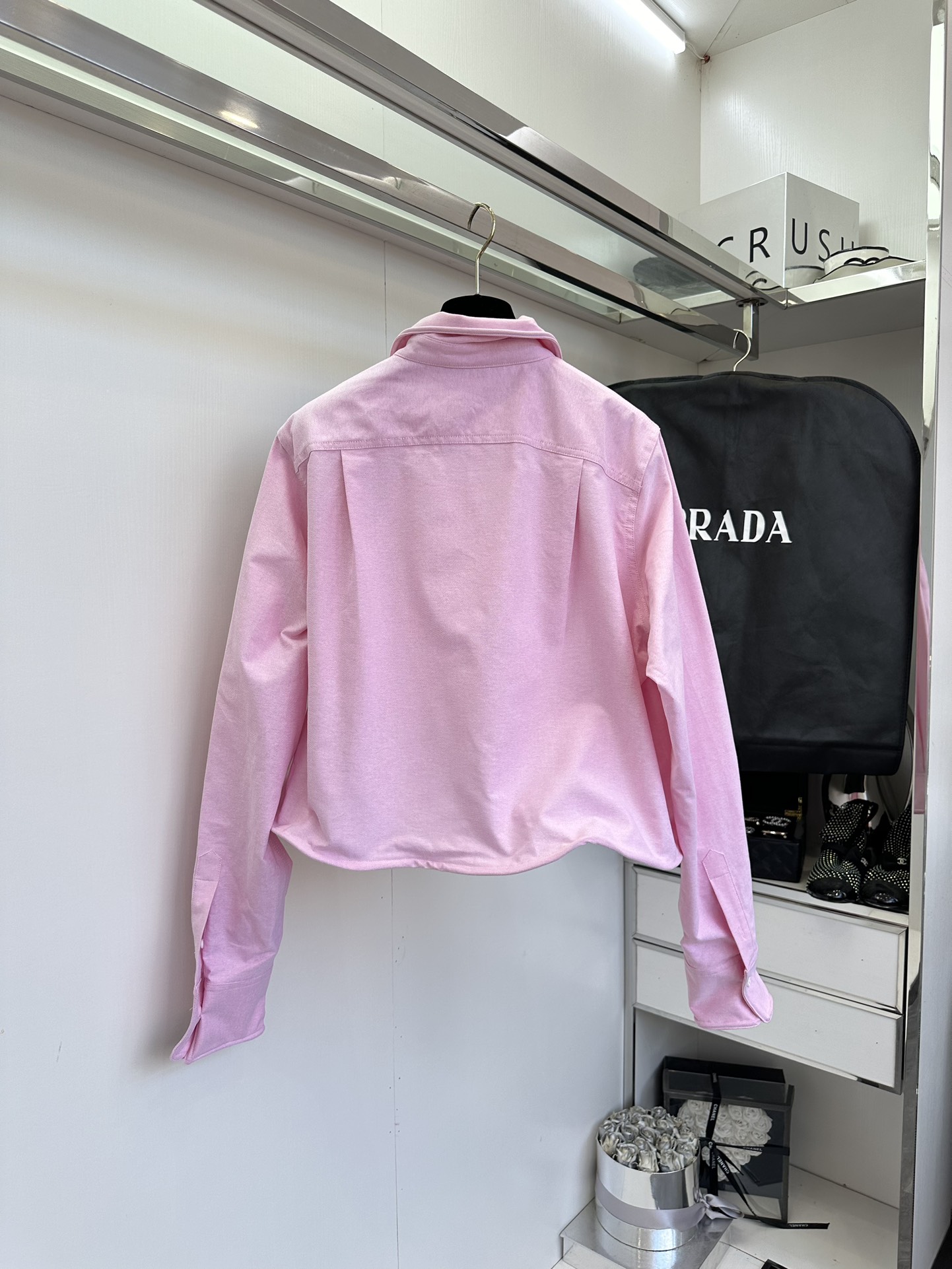 Stylish Prada P690 Dress with Plastic Collar Design in Pink Blue Color - 图片 2
