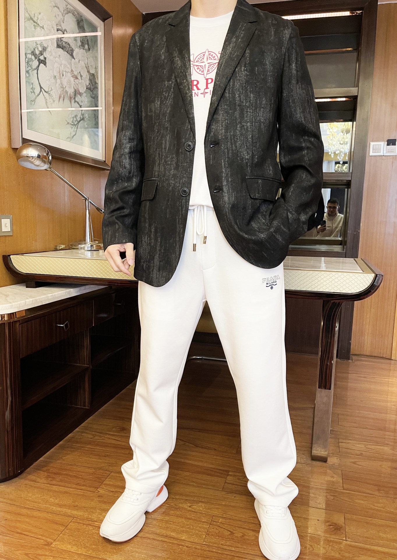 NO:122517,Jenya-2025 counter latest hit list, hot-selling items in European and American counters!  Selected custom fabrics imported from Italy and a fashionable and slim design, which show the charm of the upper body effect. Size 48-56 (model 173/130 wears 48, with Hong Kong Lane Crawford boutique gift box packaging), zegna, alexander wang19860909杰尼亚-2025专柜最新爆款单西 欧美专柜热销单品！精选意大利进口定制面料搭配时尚修身的设计,相当彰显韵味上身效果不用多说.尺码48-56码（模特173/130穿48,配香港连卡佛精品礼盒包装）,,zegna,alexander wang,Men's clothing