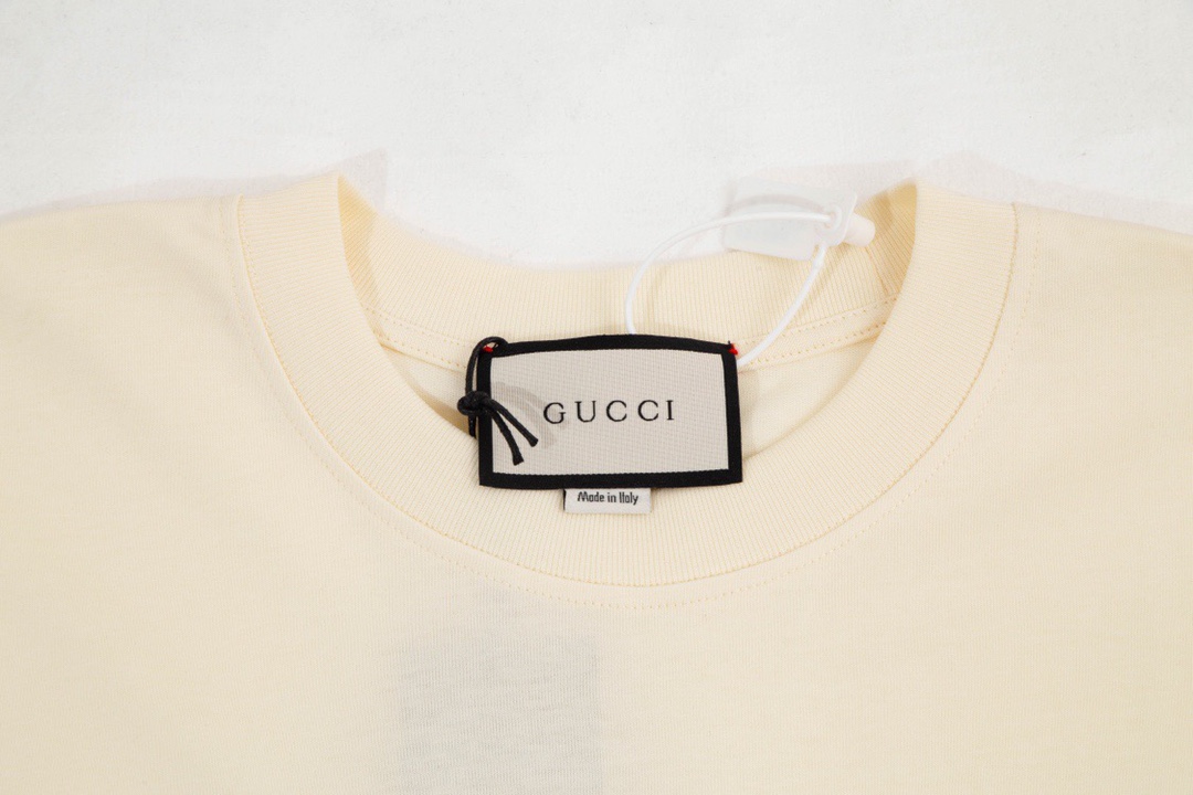 古驰/Gucci 夏季新款 经典双G互扣字母印花圆领短袖T恤