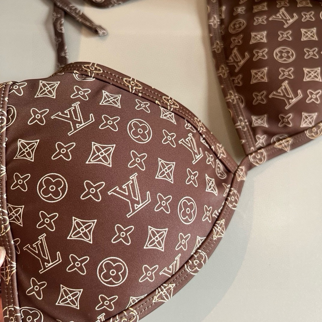 。

路易威登 LV比基尼👙，分体泳衣，S M L XL