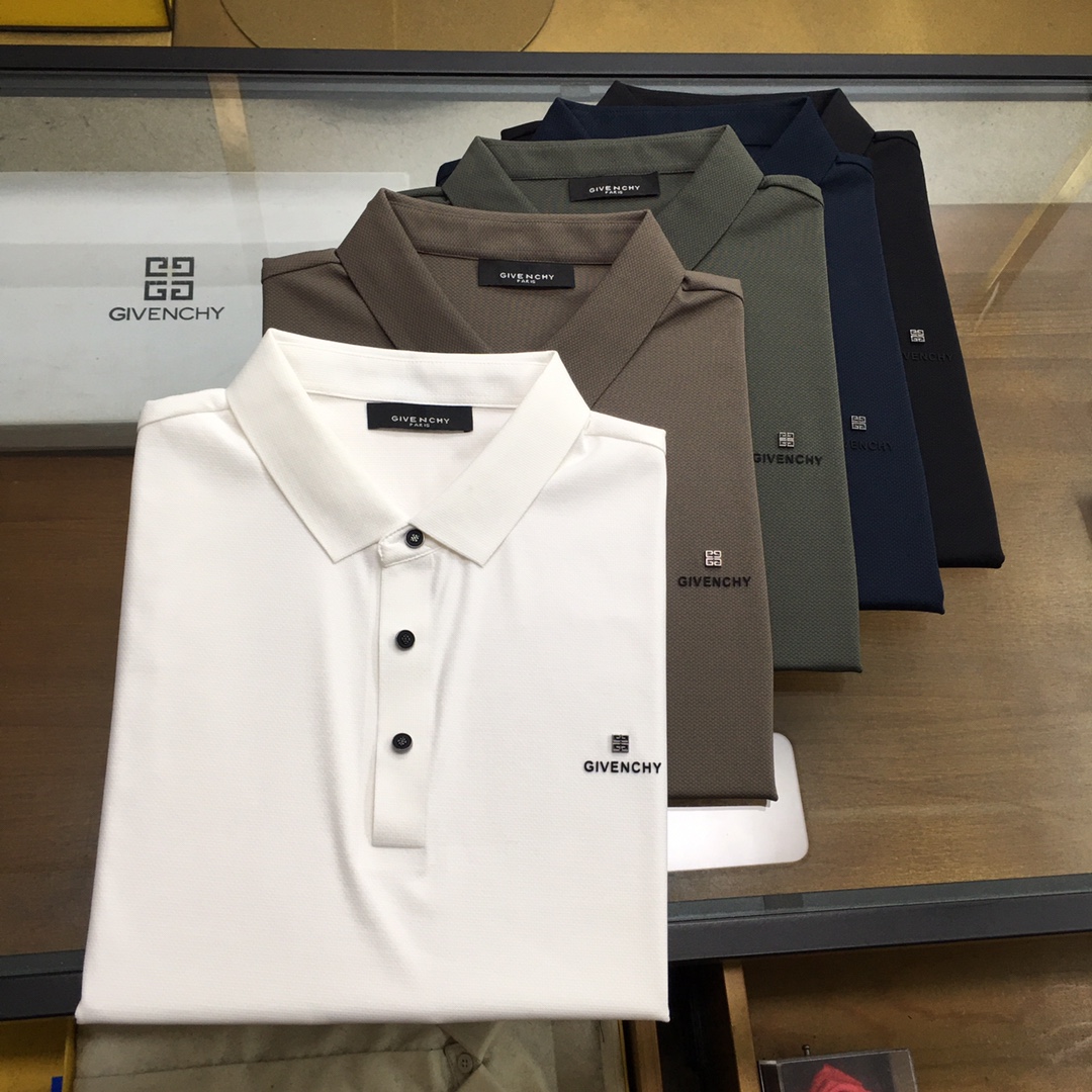 NO:138568,New product [GVC...] High-end Polo 2025SS Spring and Summer New Product Go Fashion and Casual Lapel T-shirt, Selected High-quality Tennis Cool Fabric, Stainless Cutting Process, Exquisite Logo Design Logo on the chest, Customer-supplied hardware and accessories, Simple and easy to match, a must-have item for casual business men!  SizeM-4XL [Please report height and weight by placing an order], tees, t-shirt, alexander wang19860909新品【GVC...】高端Polo 2025SS春夏新品 Go 时尚休闲翻领T恤,甄选优质天丝凉爽面料,无痕切割工艺,胸前密针精致logo设计标识,客供订织五金辅料,简约易搭配,休闲商务男人必备单品！ SizeM-4XL【下单请报身高体重】,,tees，t-shirt,alexander wang,Men's clothing