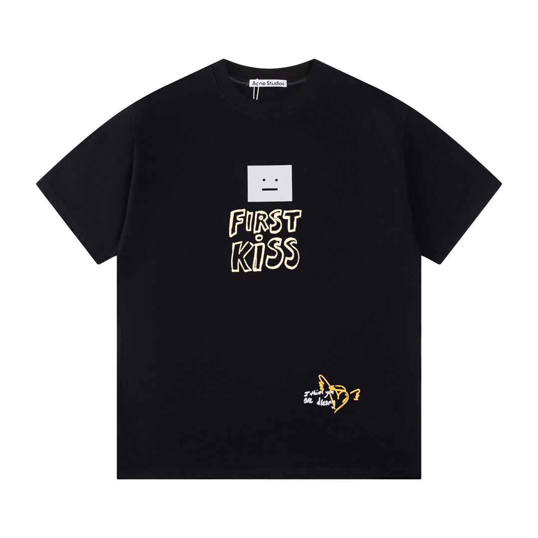 NO:123978,Acne 25ss new short-sleeved T-shirt classic smiling face print using high-quality fabric. A piece with high recognition. Must-in-one fashion expert. Same model for men and women. Number of sizes XS S M L,,acne studios, T-shirt,tees, t-shirt,alexander wang19860909Acne 25ss新款短袖T恤 经典笑脸印花 采用高克重布料 辨识度超高的一件 时尚达人必入 男女同款 码数XS S M L,,acne studios,T-shirt,tees，t-shirt,alexander wang,Men's clothing