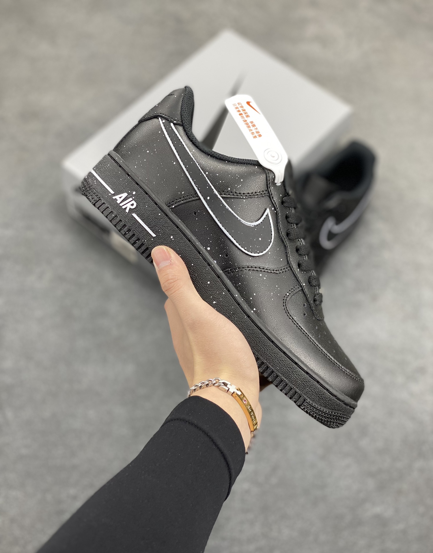 Nike Air Force 1 Low’07 黑白泼墨 空军一号低帮休闲板鞋 定制皮料 原厂3D打印 定制鞋盒 原楦原纸板 纯正空军版型 内置全掌气垫 货号：CK0316-059 尺码：36 36.5 37.5 38 38.5 39 40 40.5 41 42 42.5 43 44 44.5 45-选品中心
